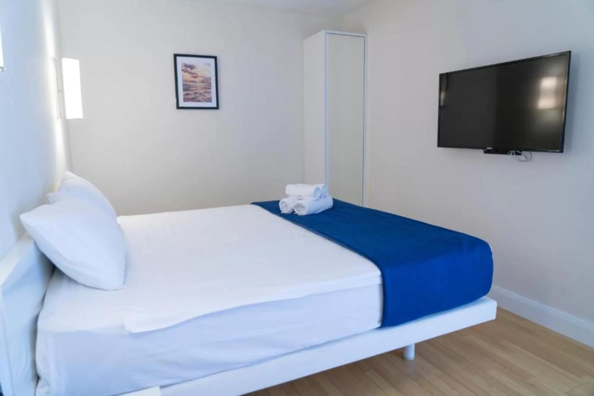 Communal lounge/ TV room, Bed in Special Apartments In Orbi City Batumi