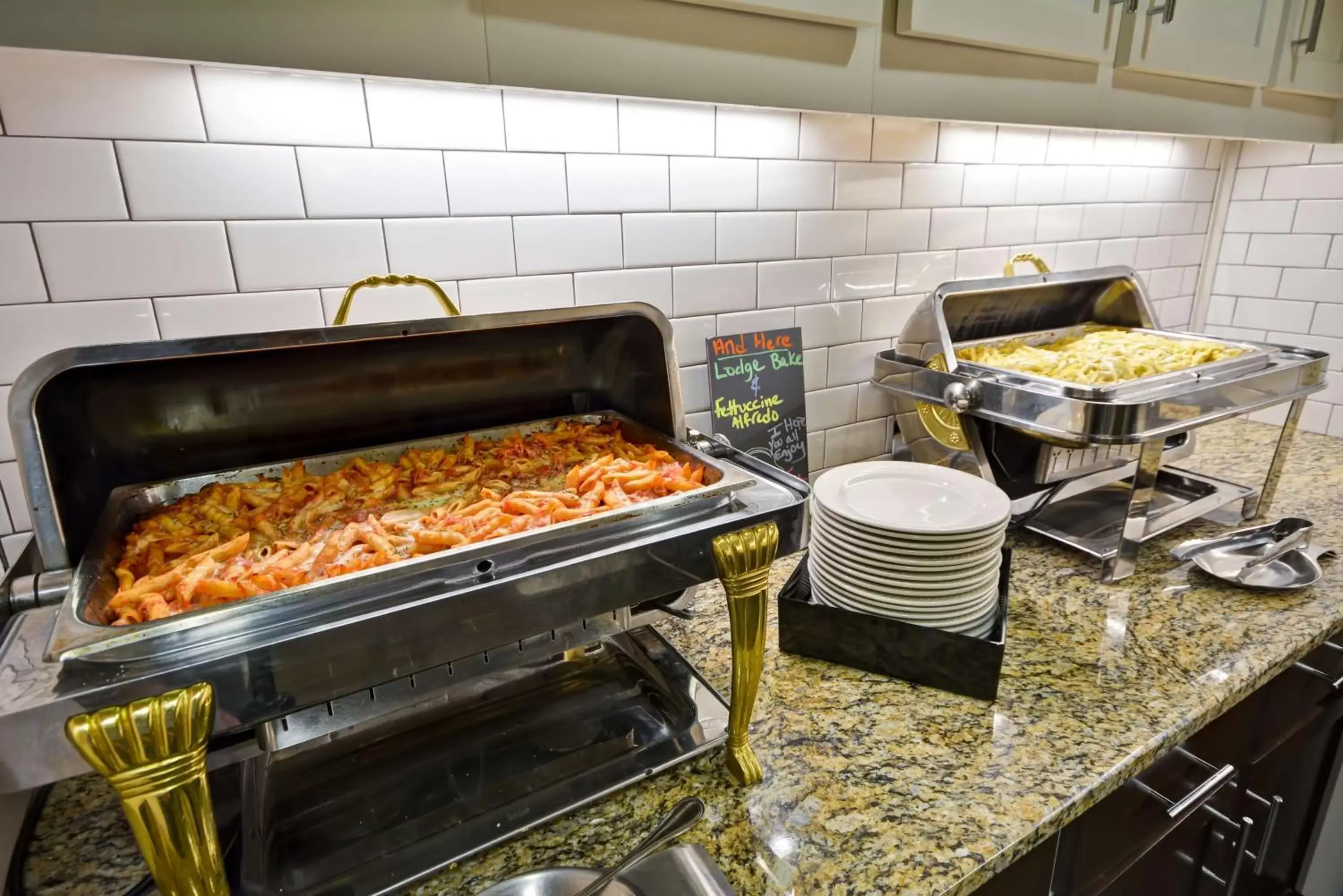 Dining area, Food in Homewood Suites Hillsboro Beaverton