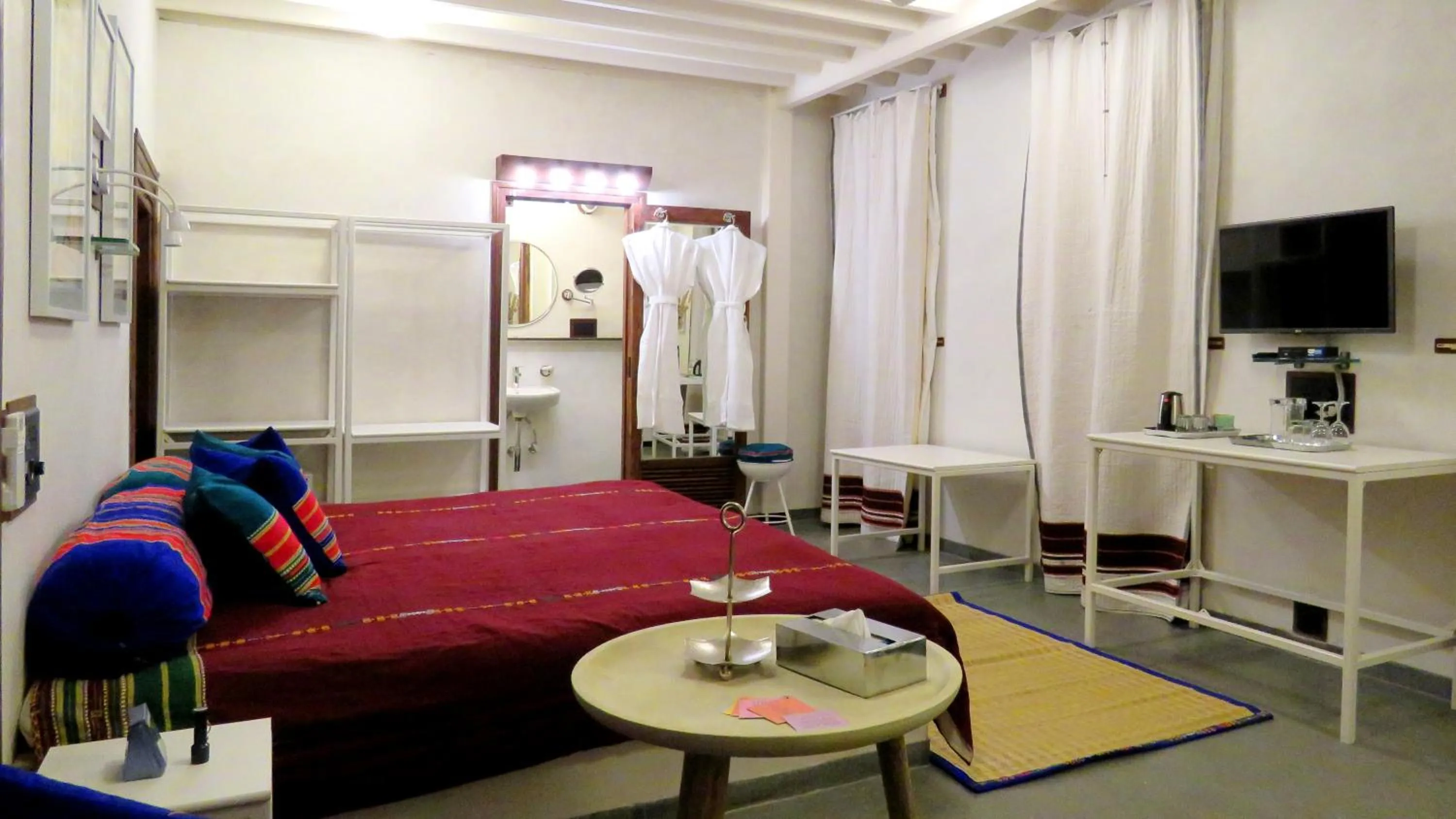 Bed in Mangaldas Ni Haveli II by The House of MG