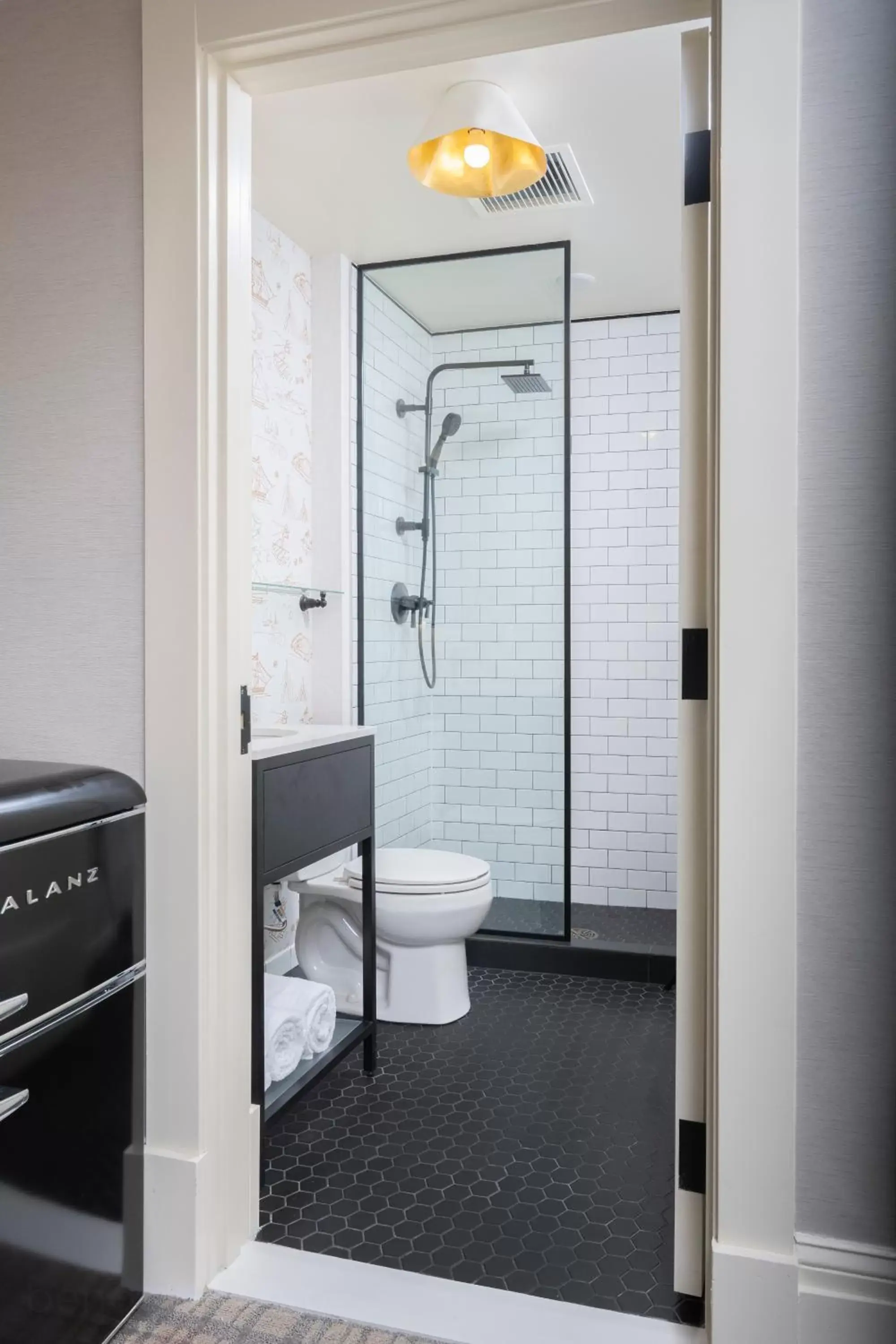 Shower, Bathroom in Copley Square Hotel