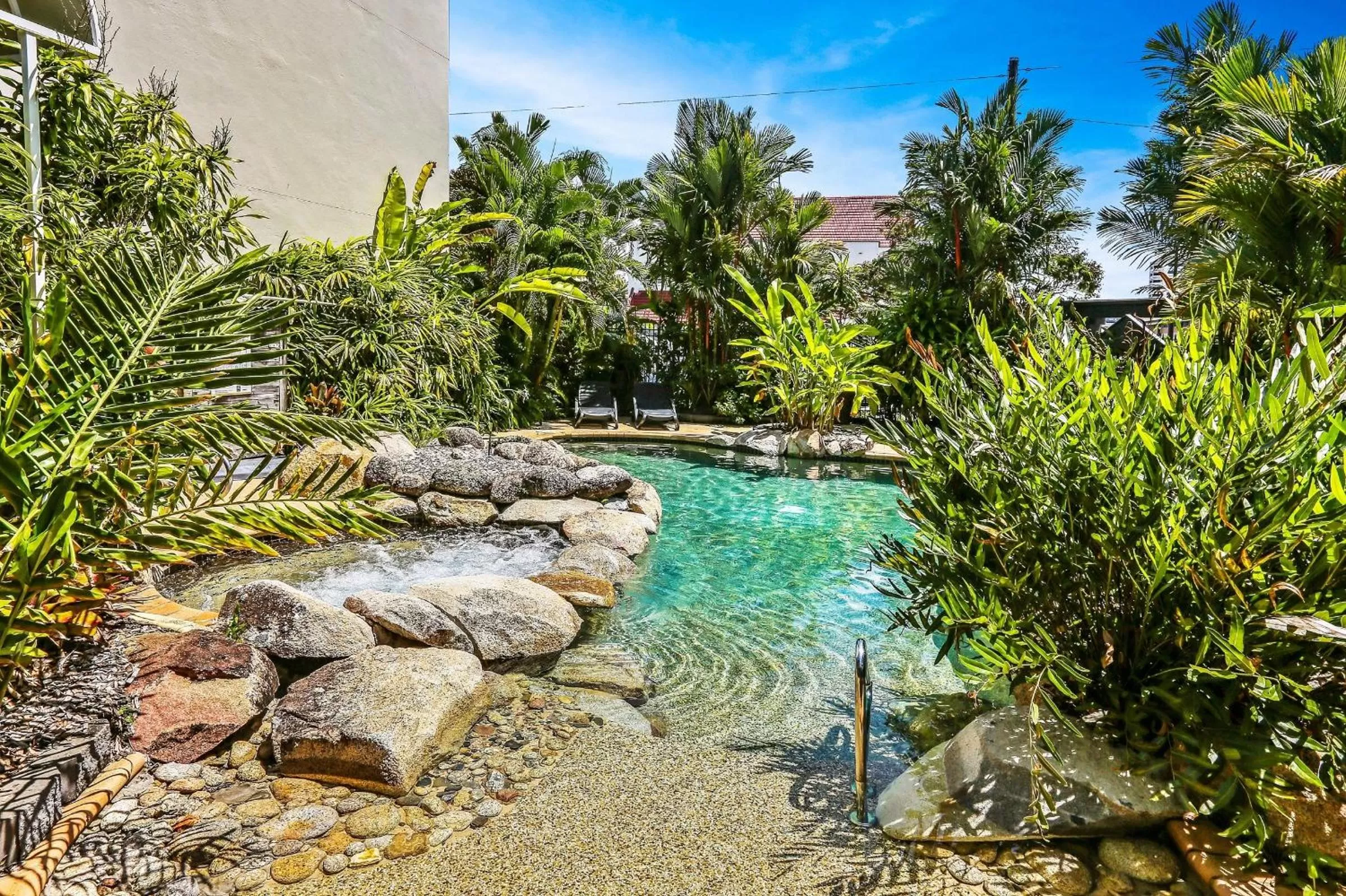 Area and facilities in Cascade Gardens