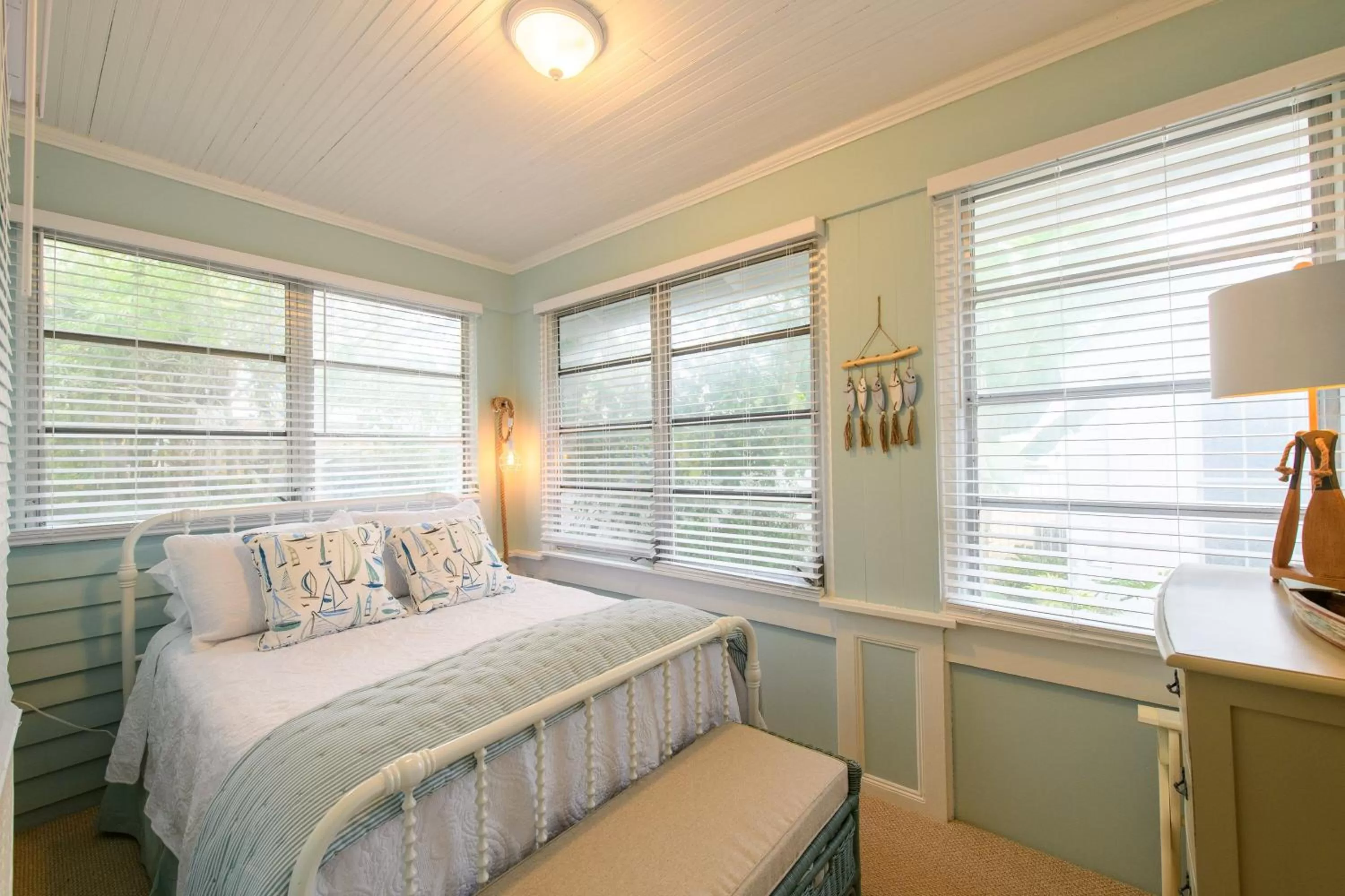 Bed in Old Colorado Inn