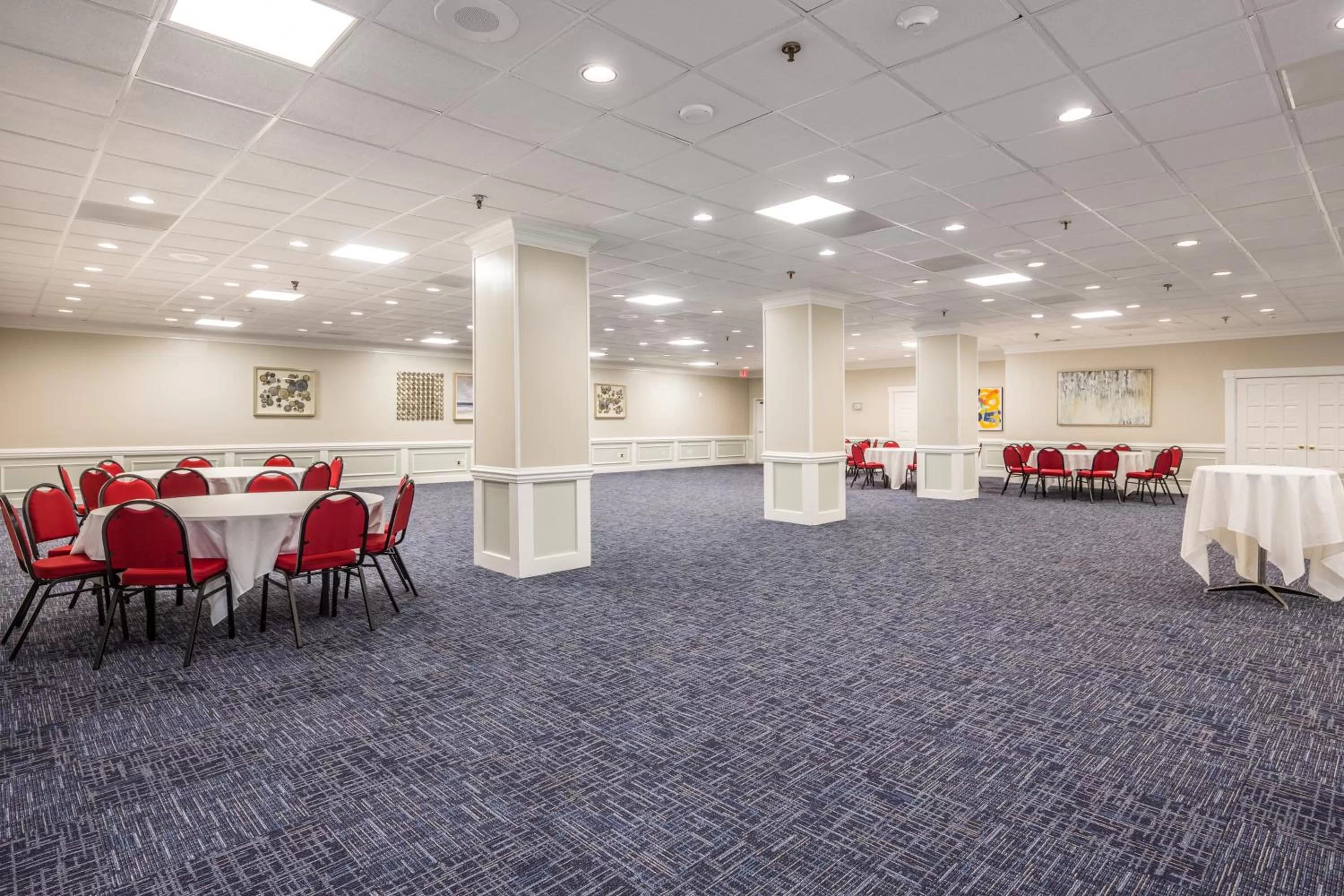 Banquet/Function facilities in Carousel Resort Hotel and Condominiums