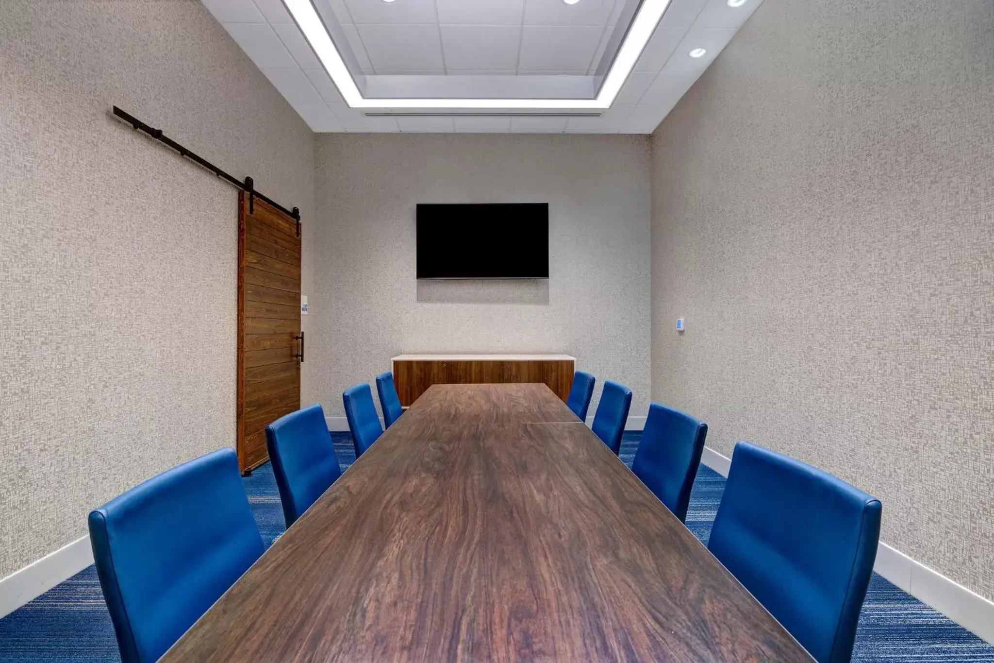 Meeting/conference room in Holiday Inn Express & Suites - Glendale Downtown