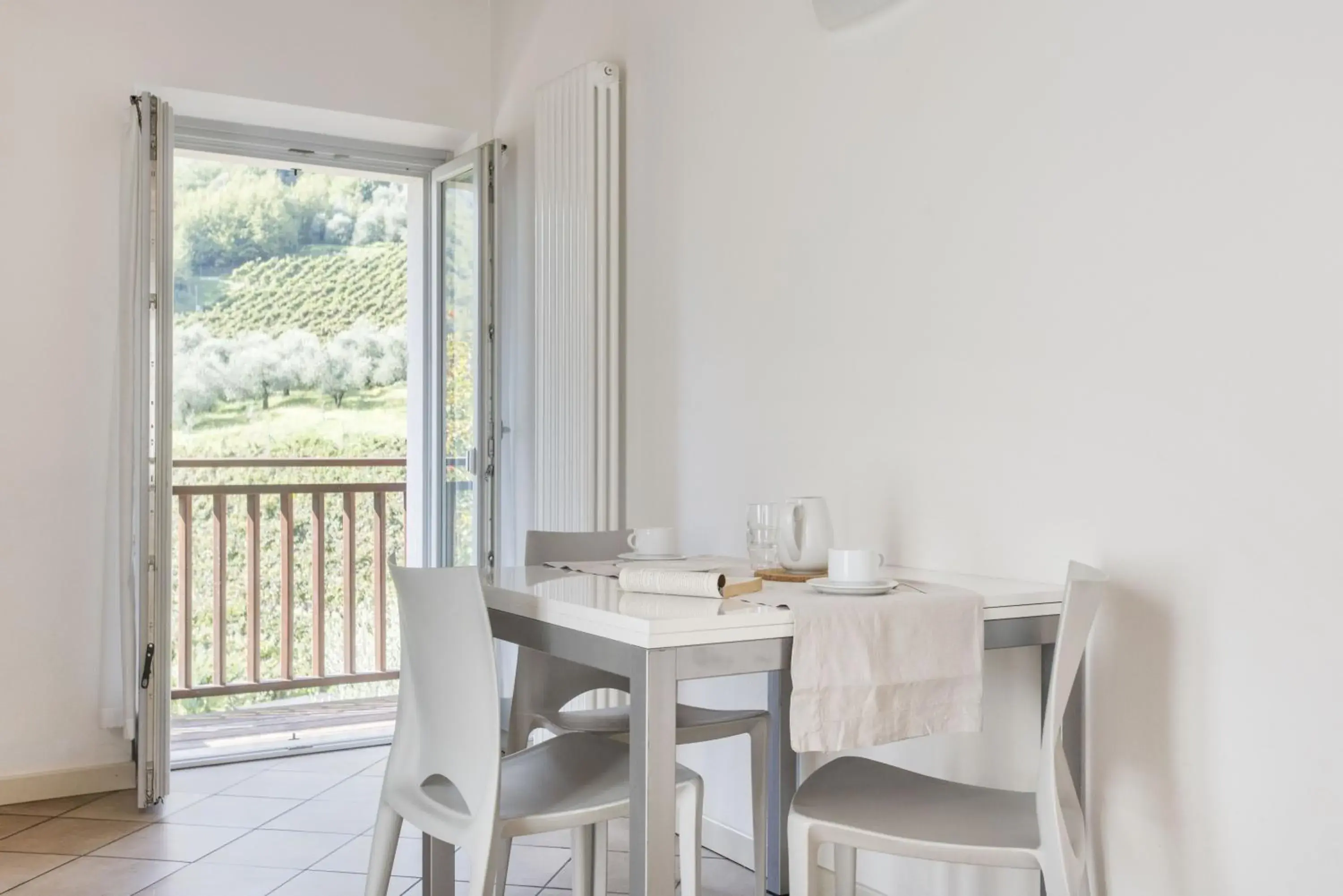 Balcony/Terrace, Dining Area in Residence La Vigna