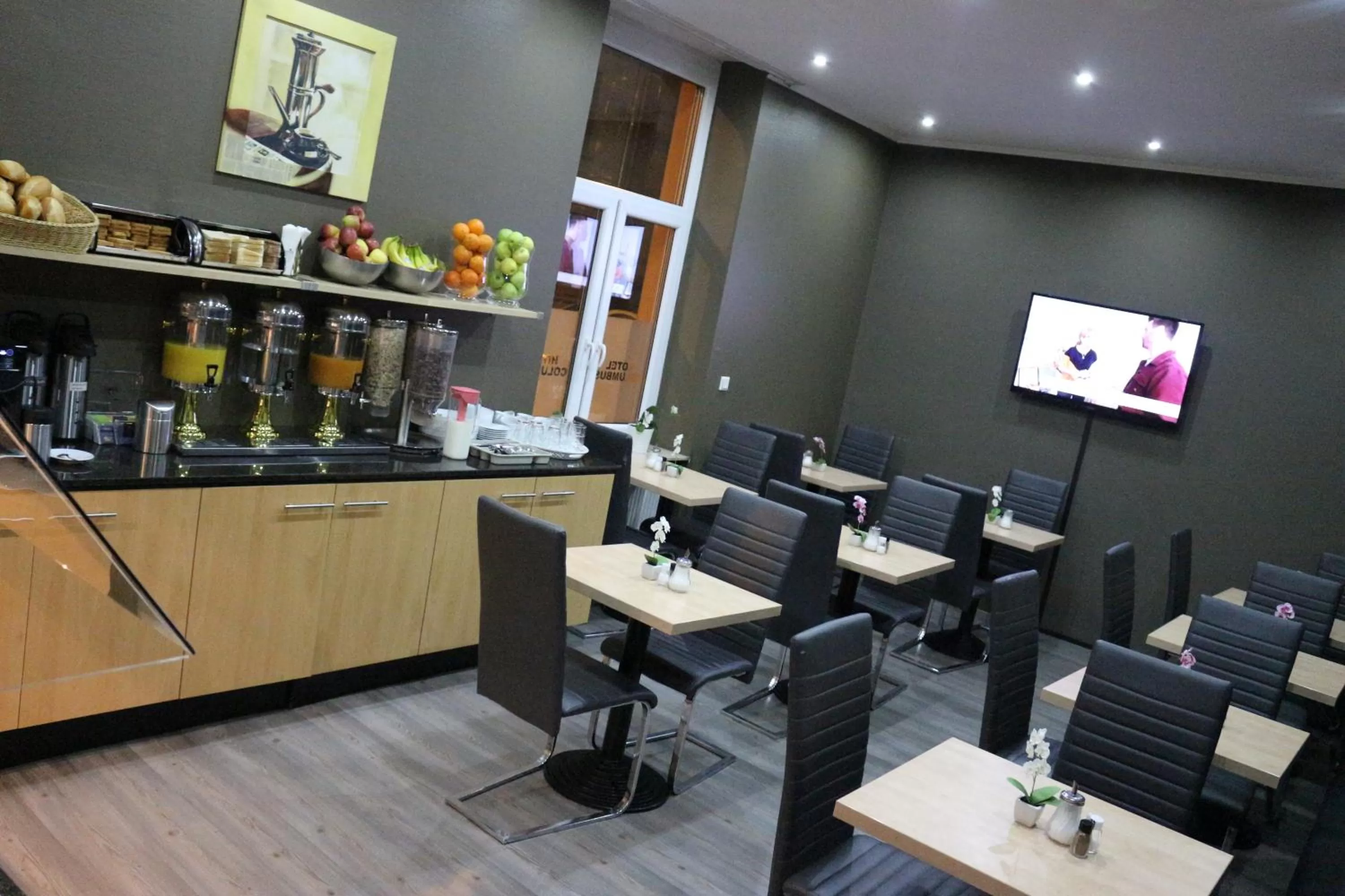 Breakfast in Hotel Columbus