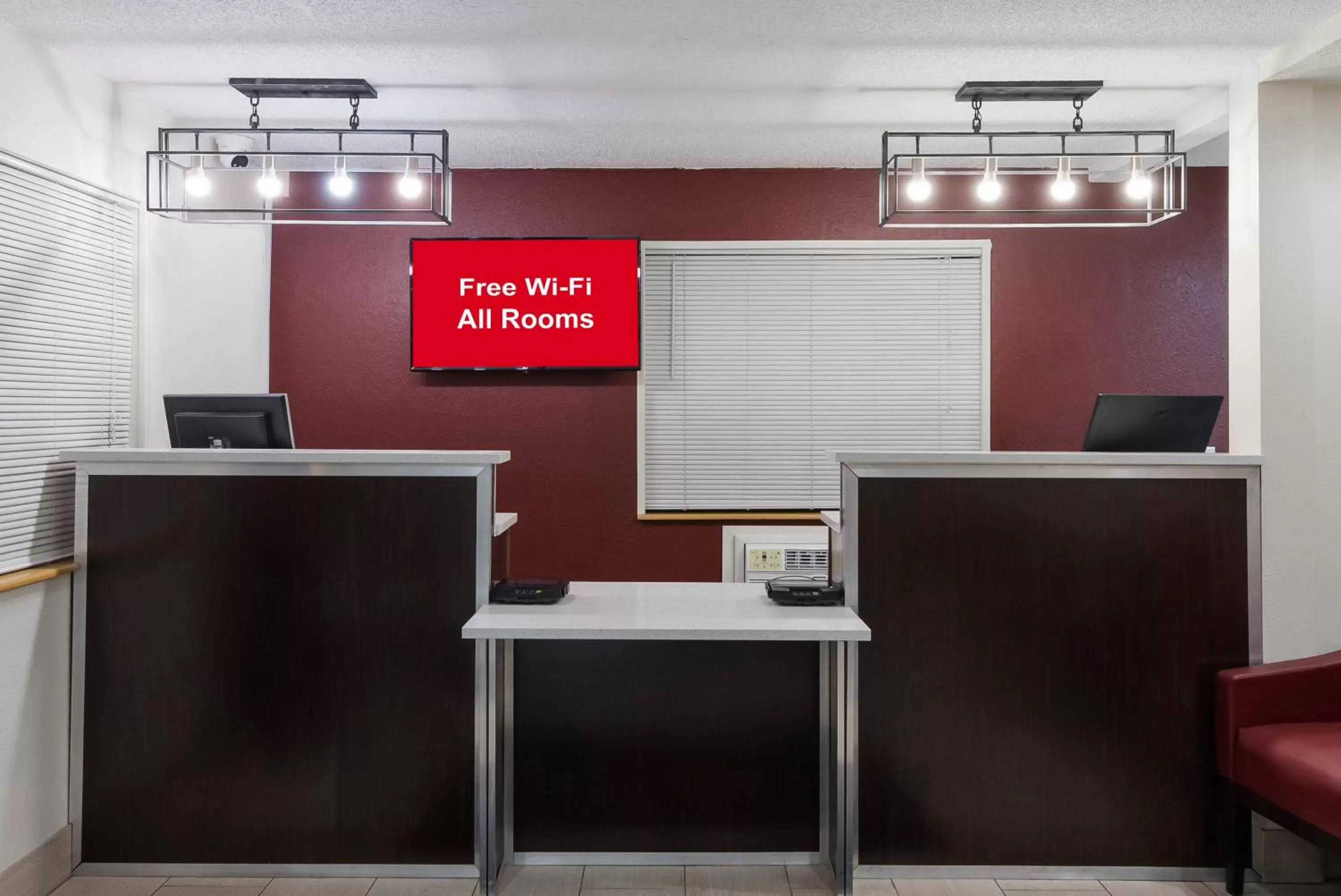 Lobby or reception, Floor Plan in Red Roof Inn Findlay