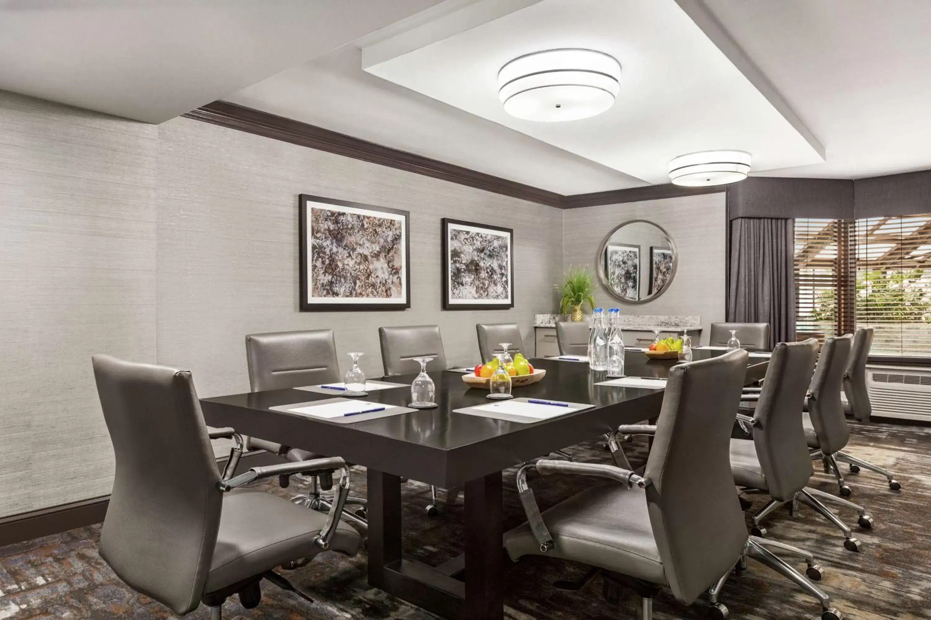 Meeting/conference room, Restaurant/Places to Eat in DoubleTree by Hilton Jackson