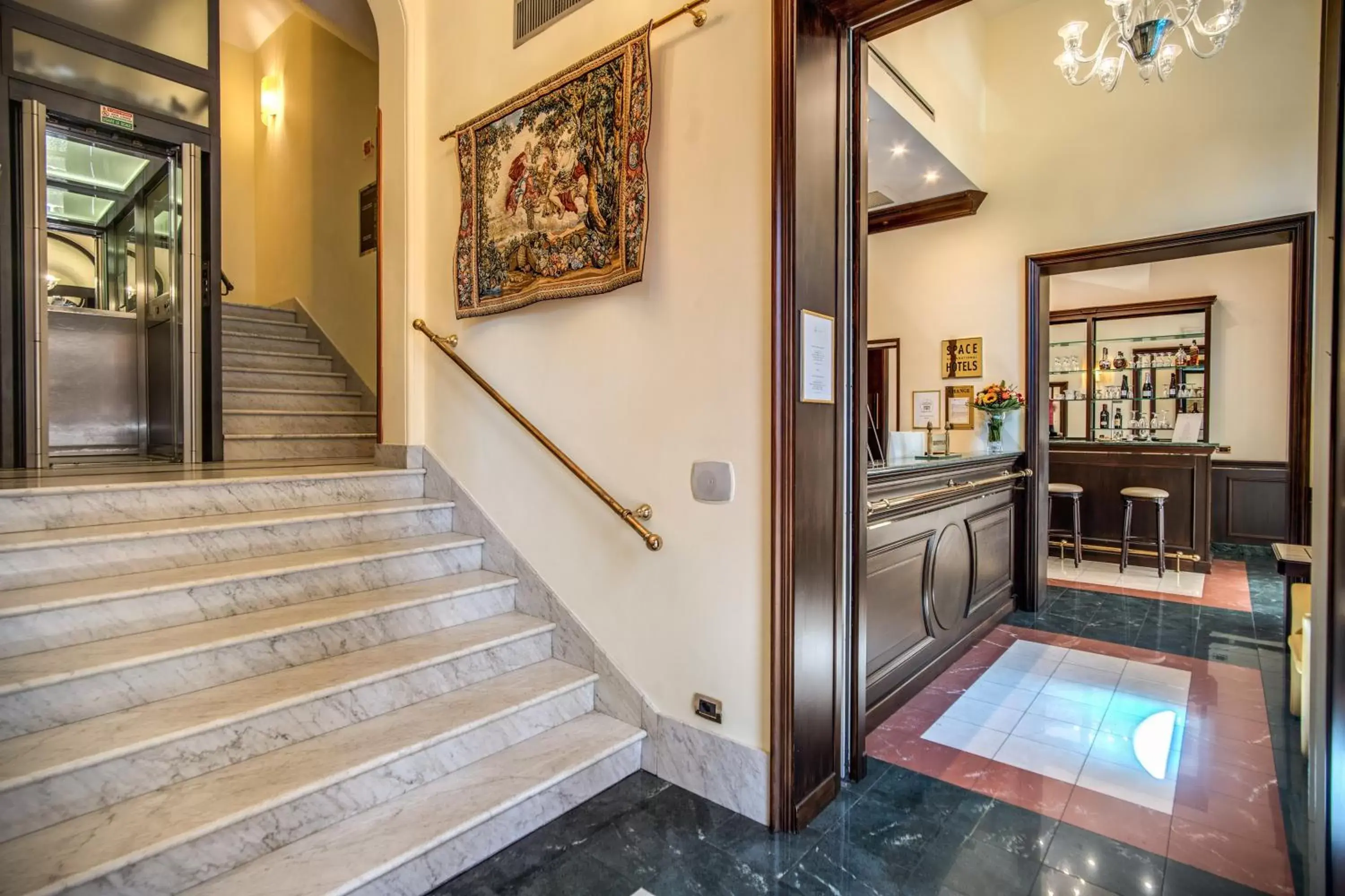 Facade/entrance in Hotel Diocleziano