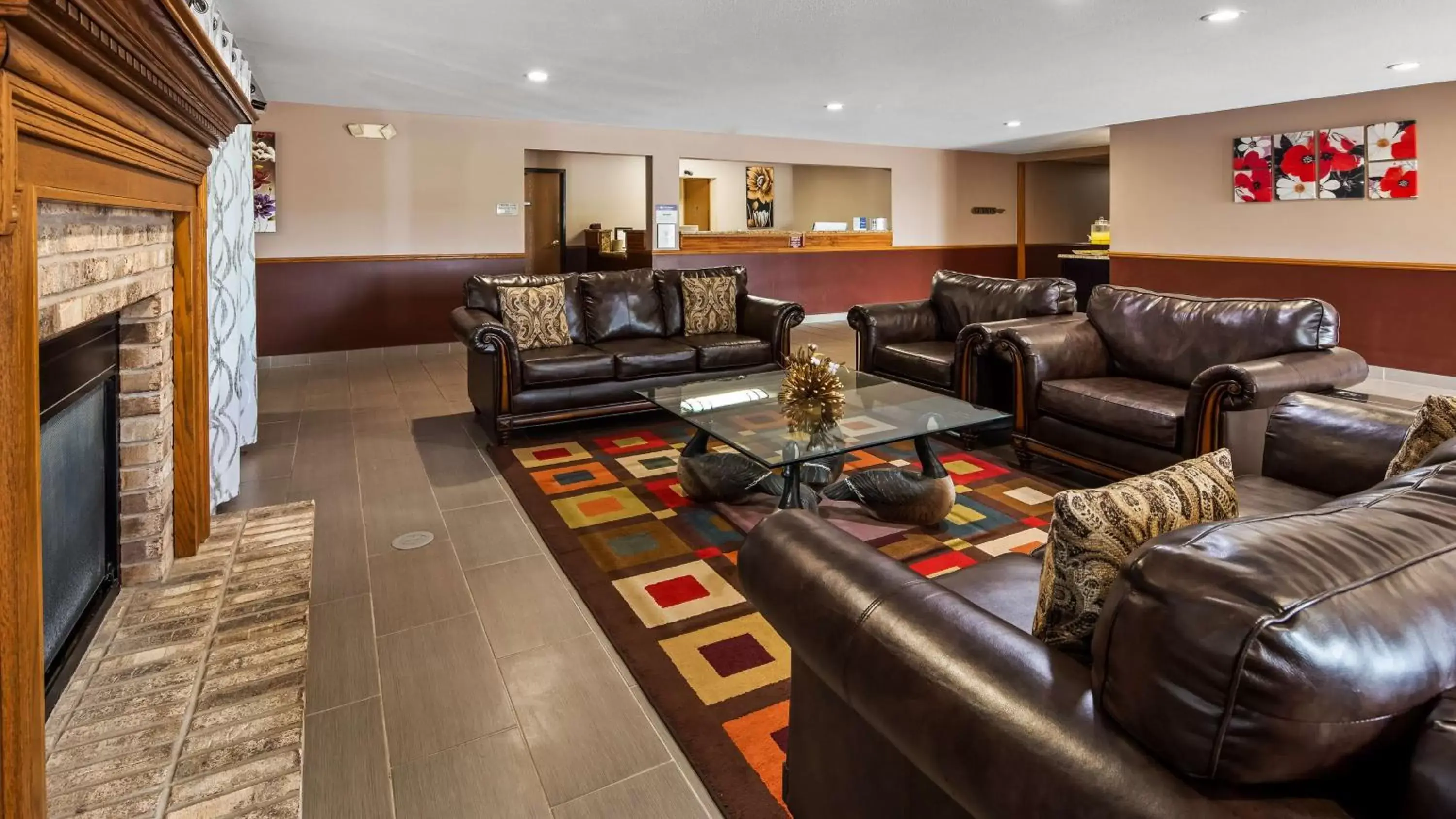 Lobby or reception, Seating Area in Best Western Dodgeville Inn & Suites