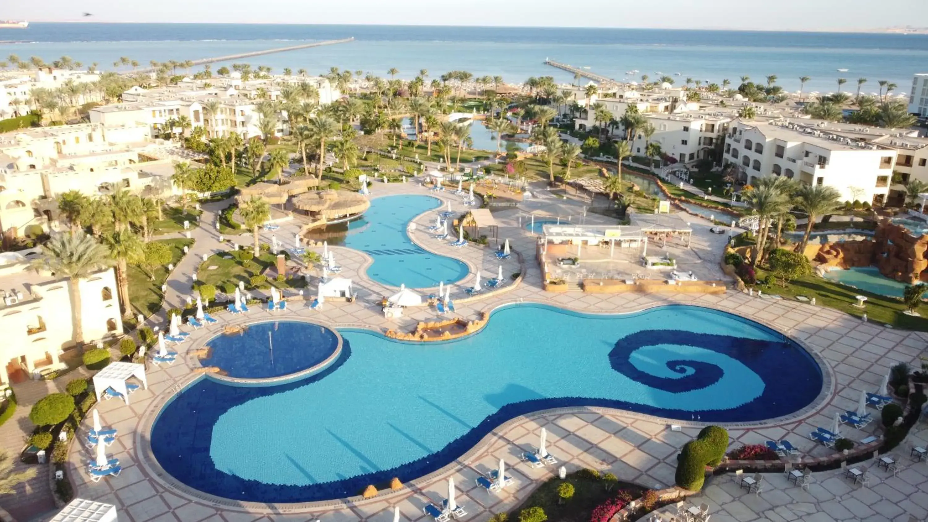 Swimming pool, Pool View in Regency Plaza Aqua Park and Spa Resort