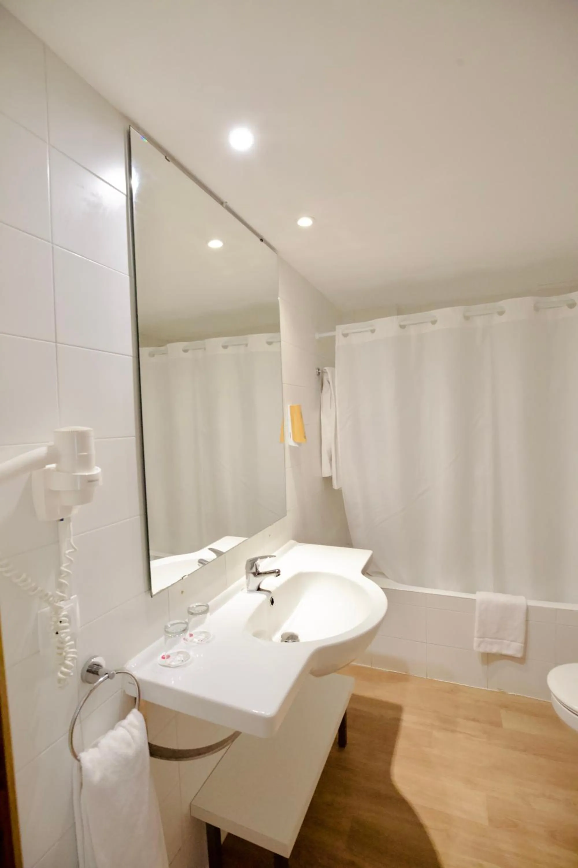 Bathroom in JS Ca'n Picafort