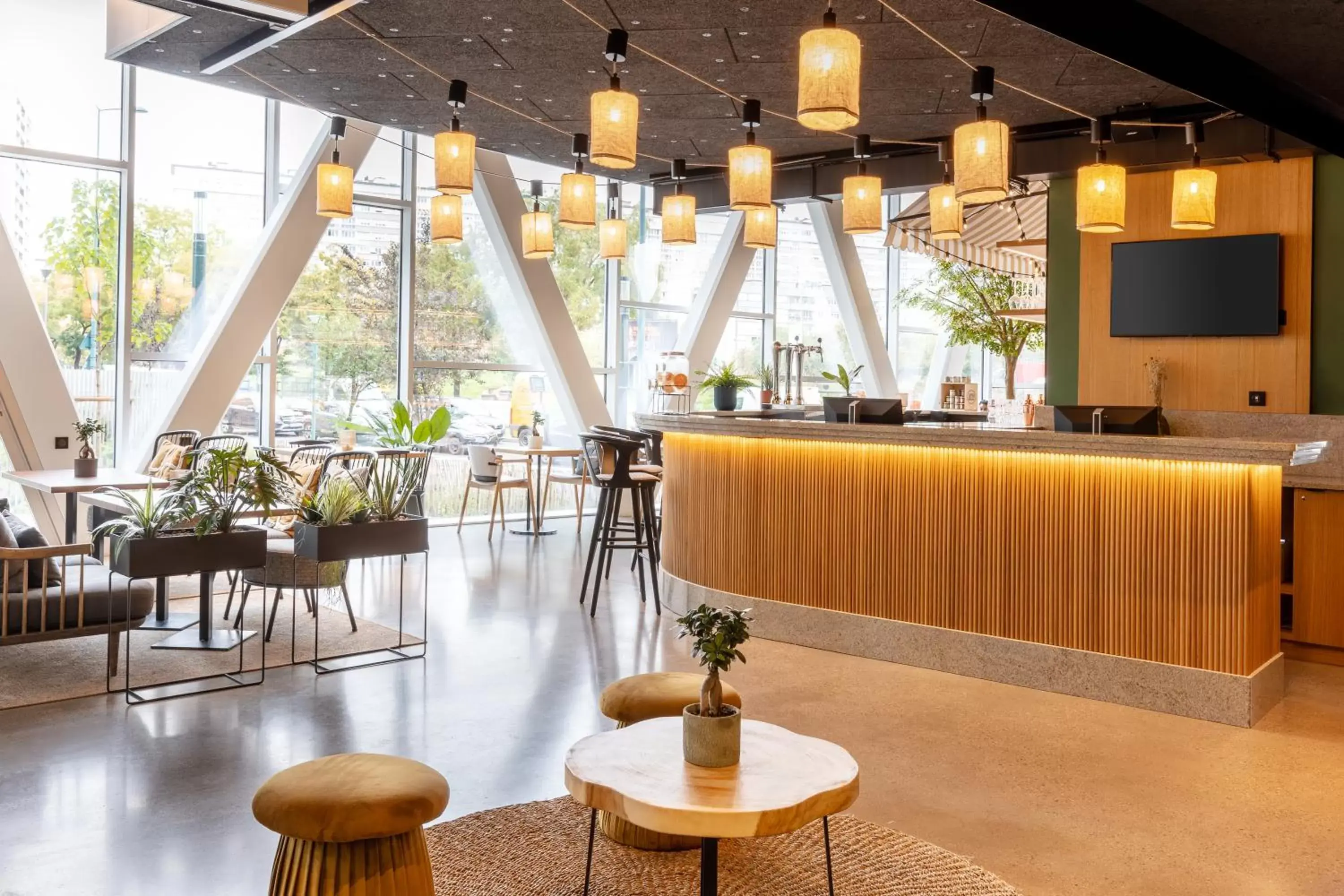 Lobby or reception, Restaurant/Places to Eat in Best Western M-Treize Paris Asnieres