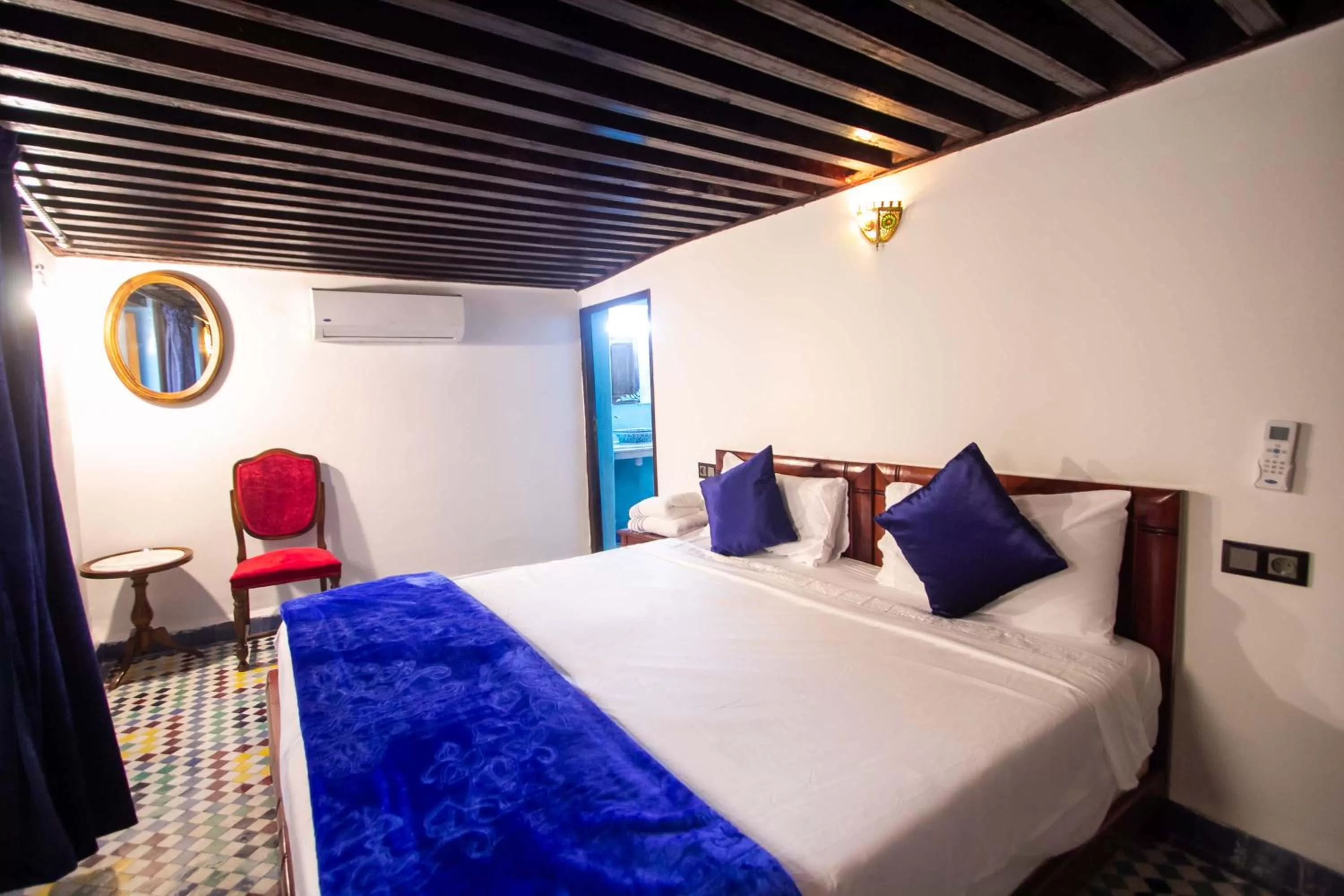 Bed in Dar Alami Salaj