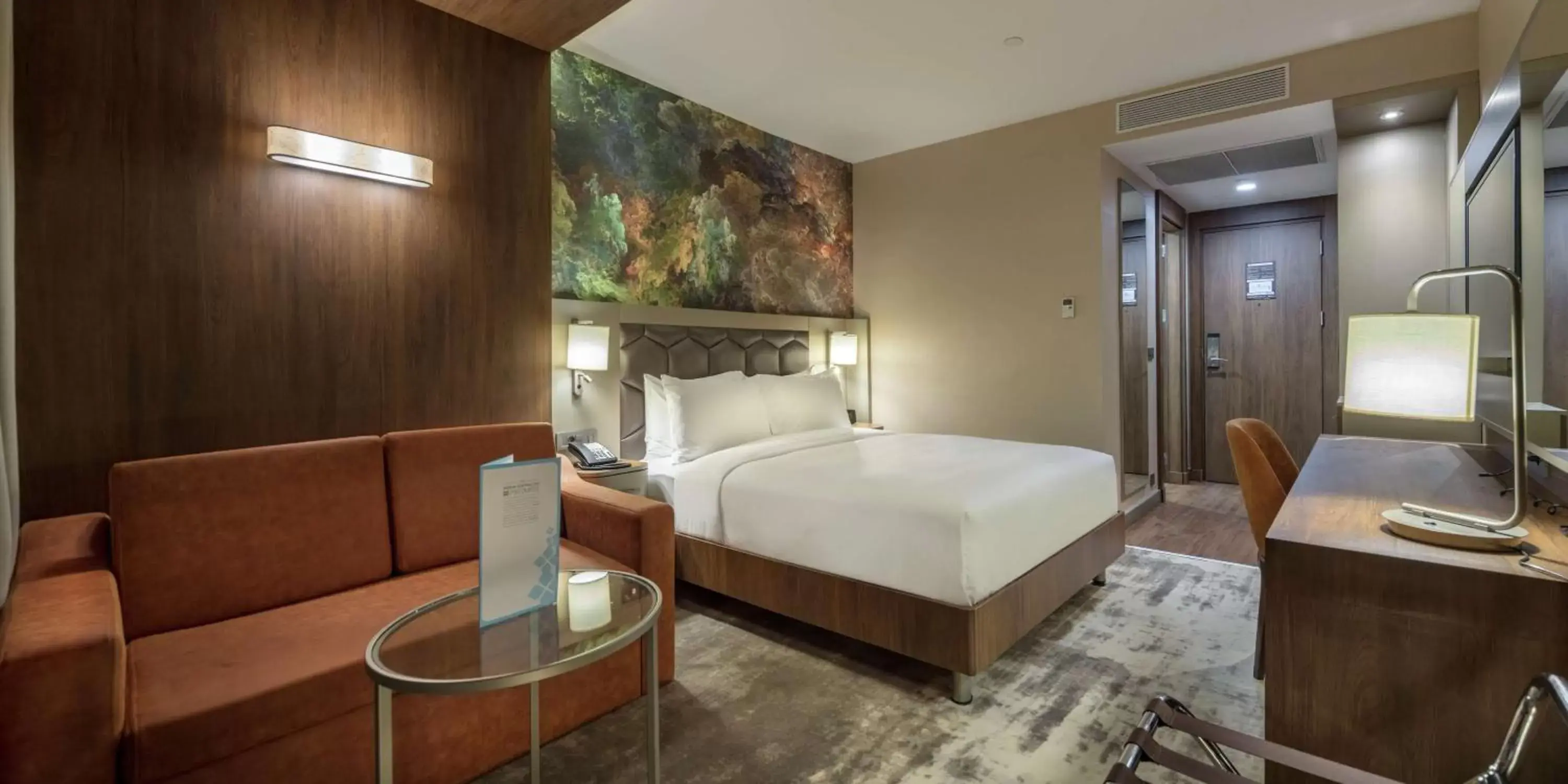 Bedroom, Bed in Hilton Garden Inn Yalova
