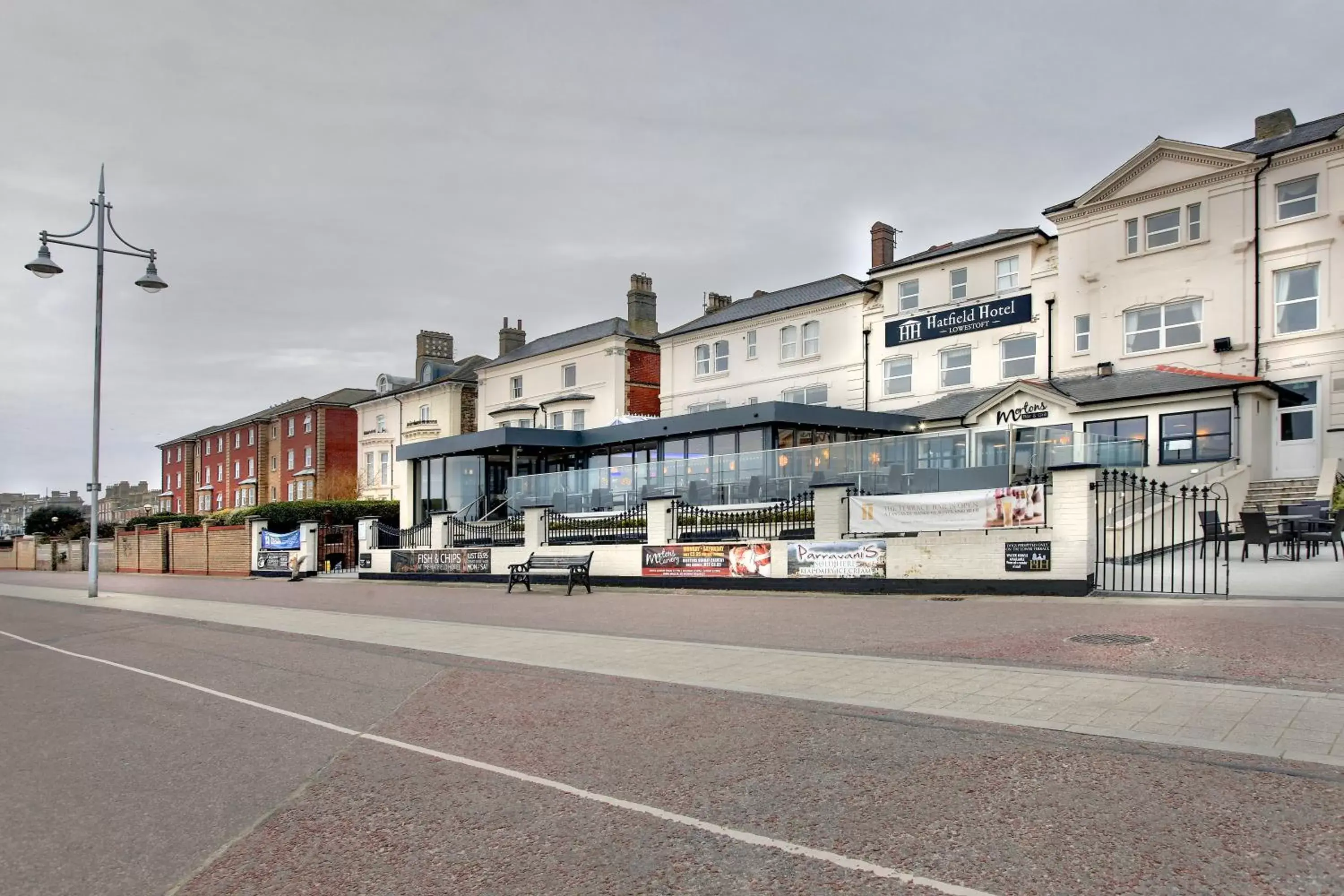 Facade/entrance in Best Western Hotel Hatfield