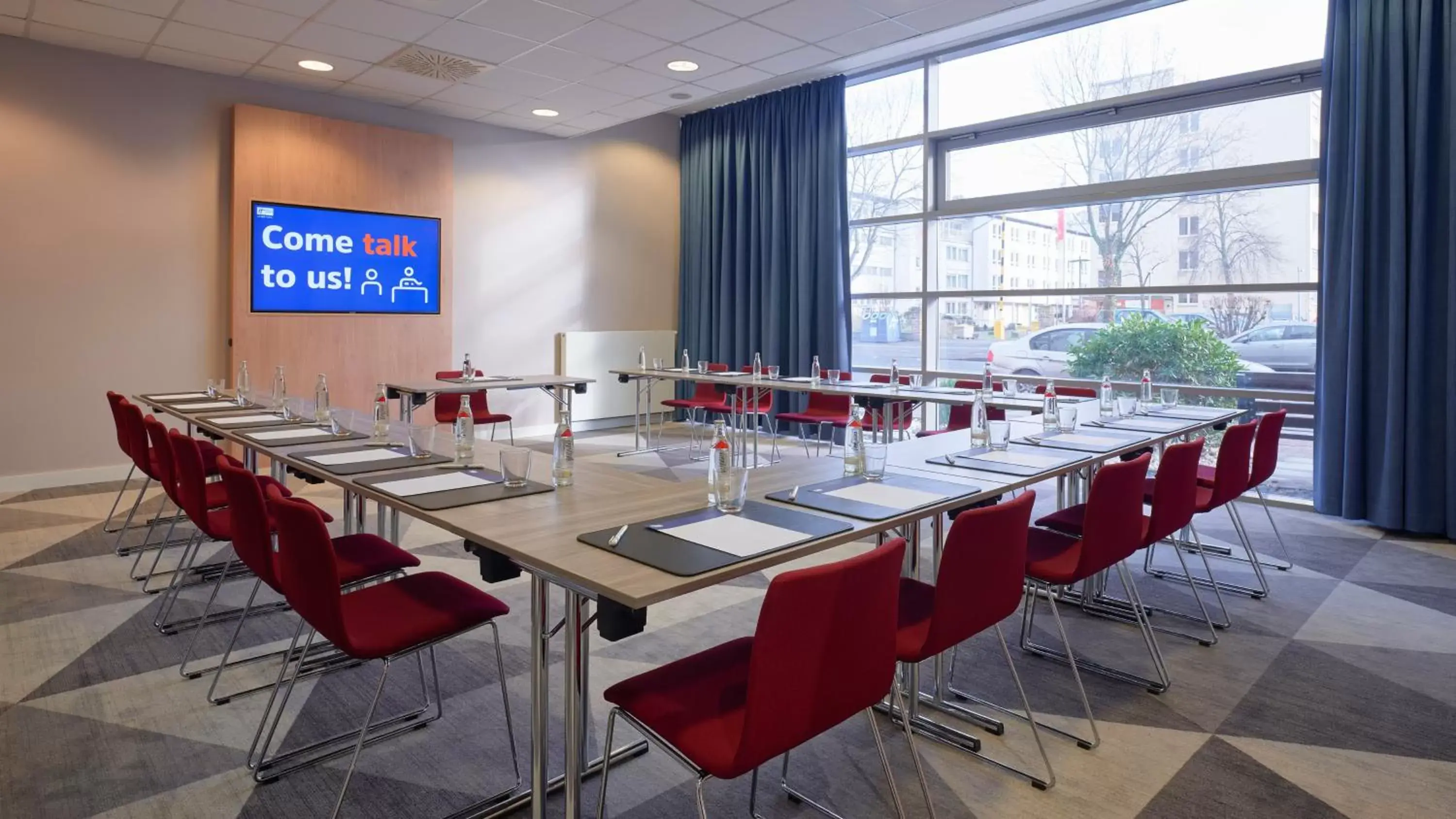 Meeting/conference room in Holiday Inn Express Frankfurt Messe, an IHG Hotel