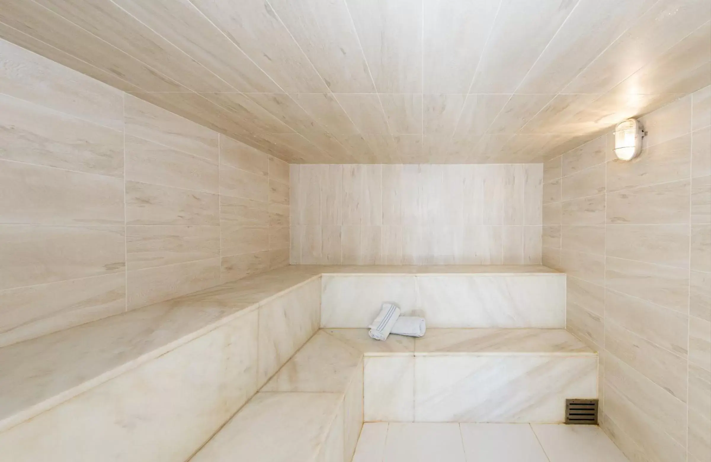 Spa and wellness centre/facilities in Visual Praia Hotel Spa and wellness centre/facilities in Visual Praia Hotel