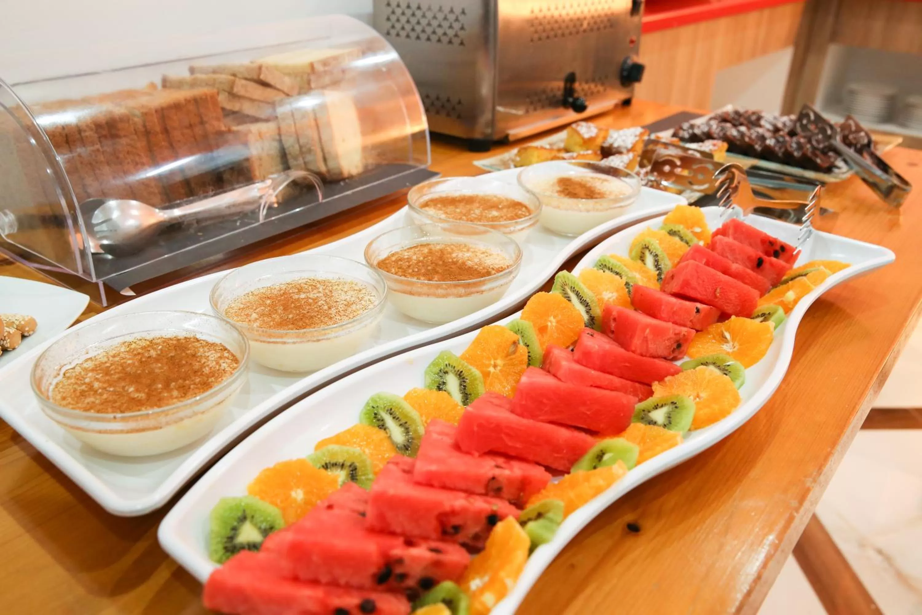 Restaurant/places to eat in Athens Starlight Hotel