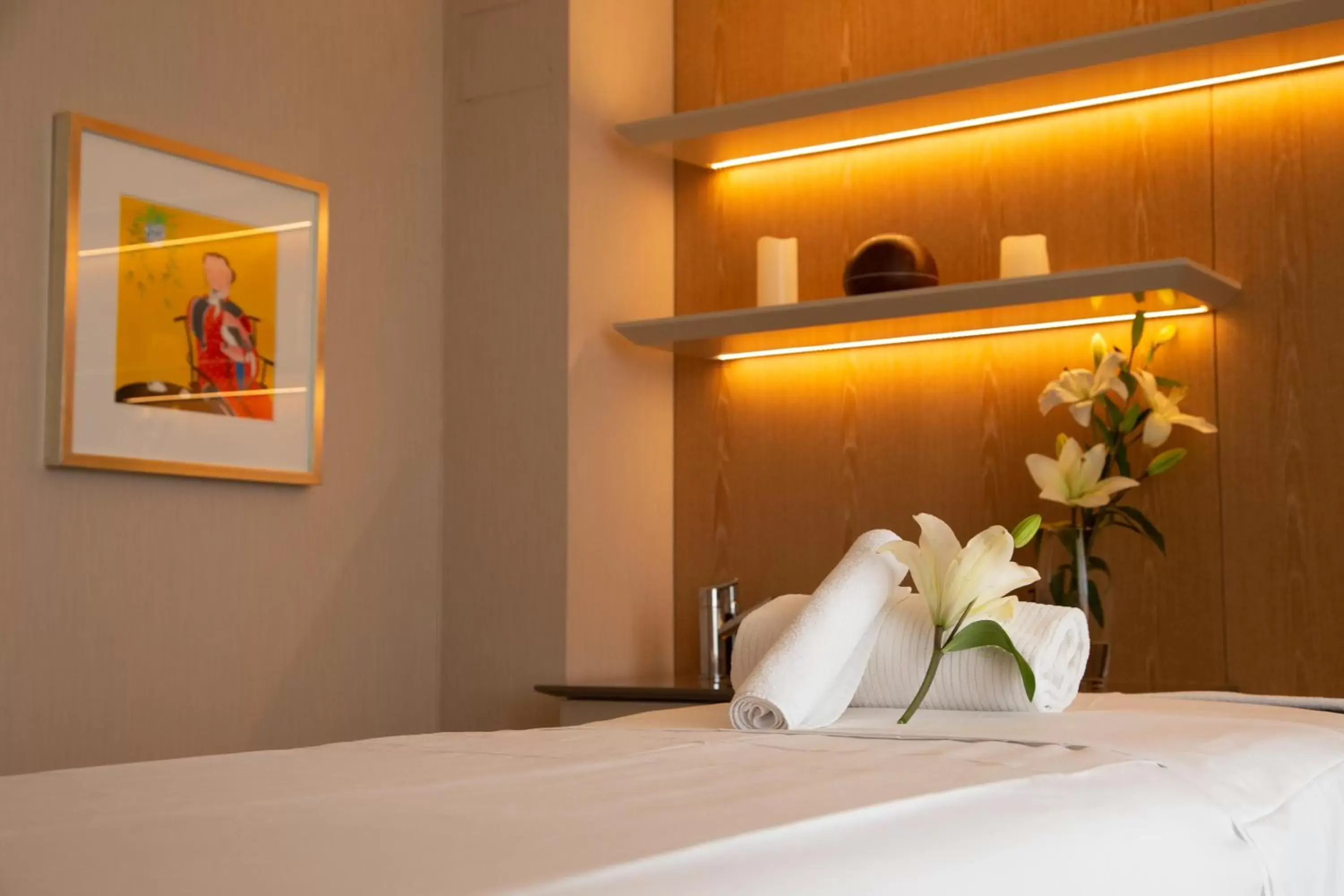 Massage, Bed in Palladio Hotel Buenos Aires - MGallery