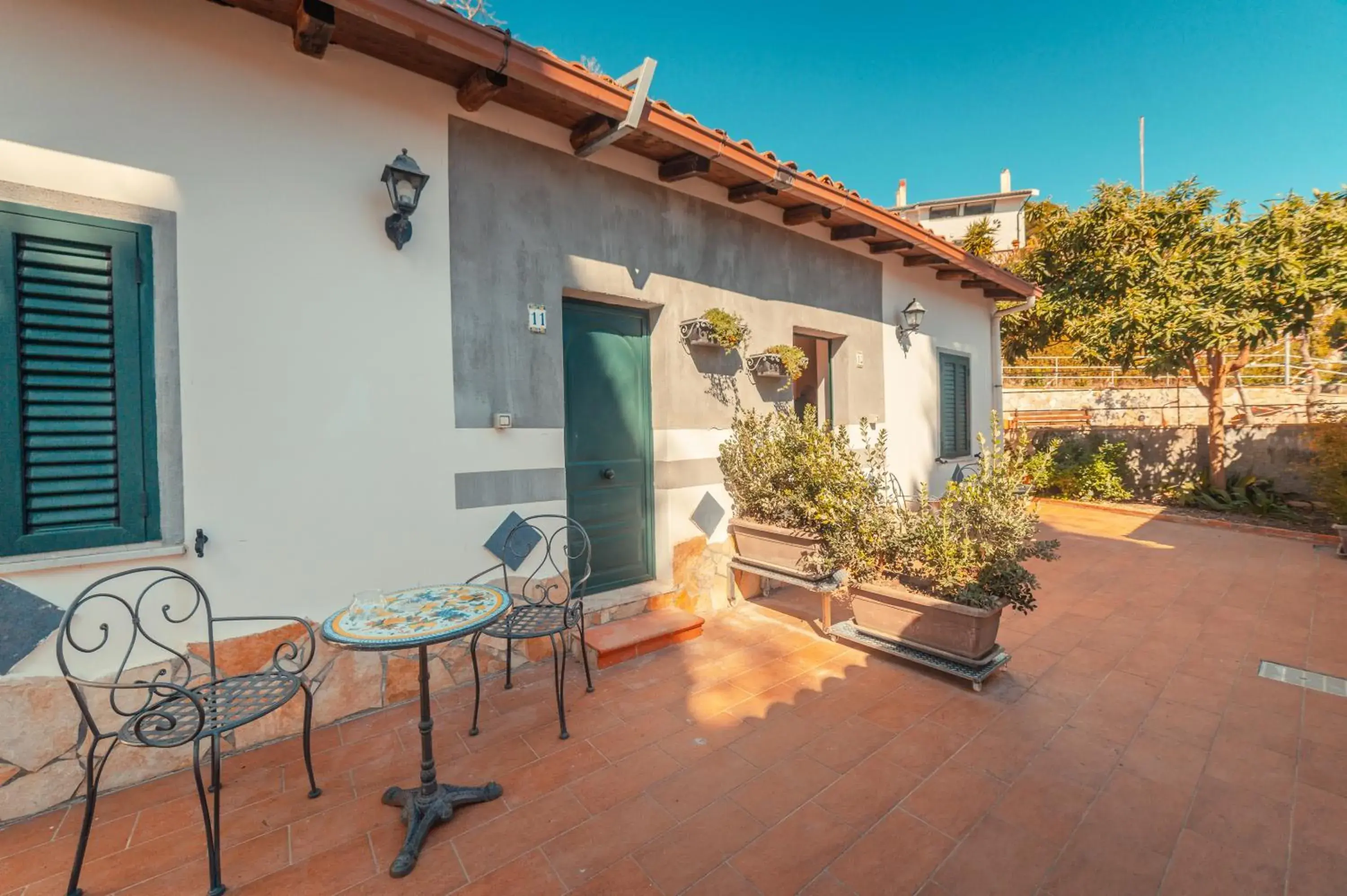 Patio in Taormina Garden Hotel