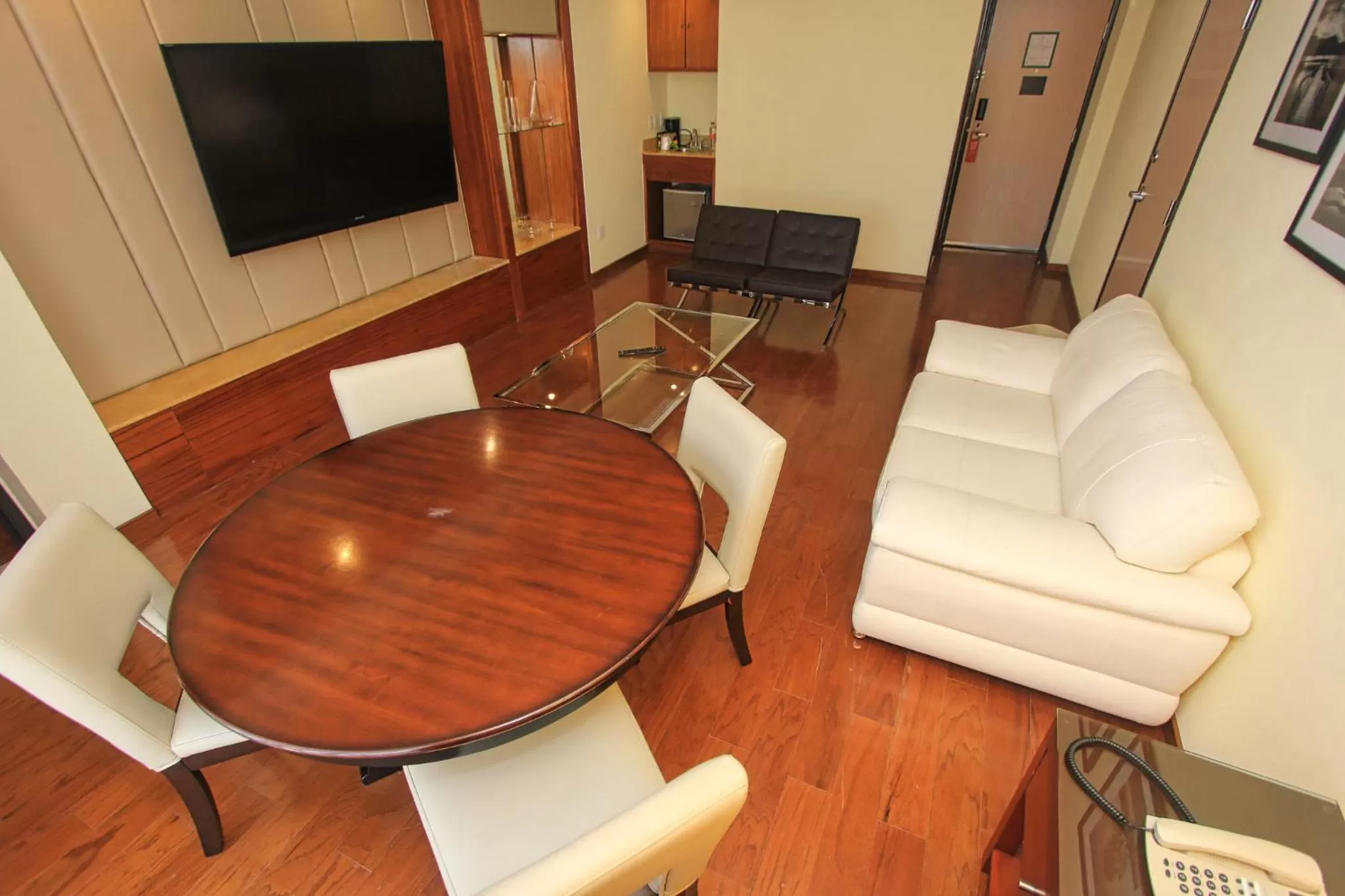 Photo of the whole room in Holiday Inn Leon by IHG