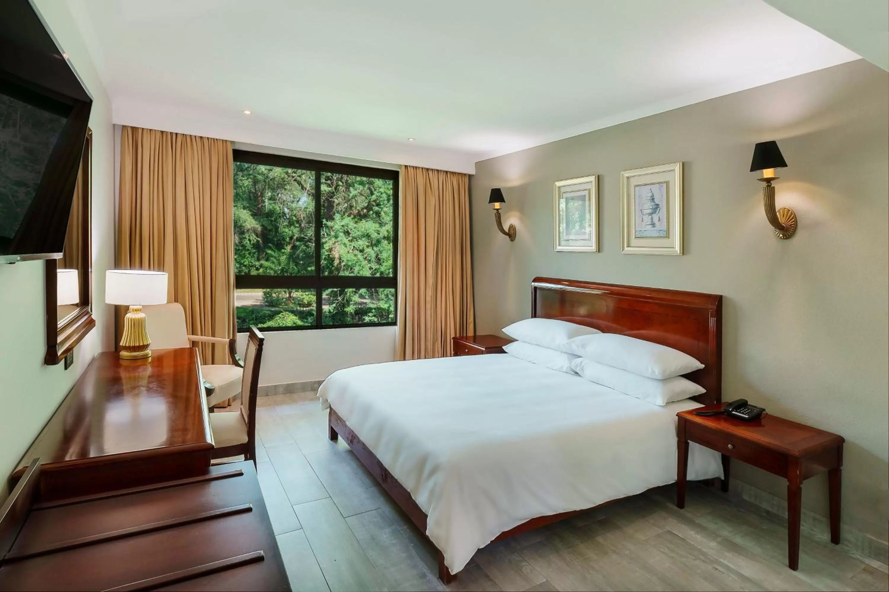 Photo of the whole room in Protea Hotel by Marriott Livingstone