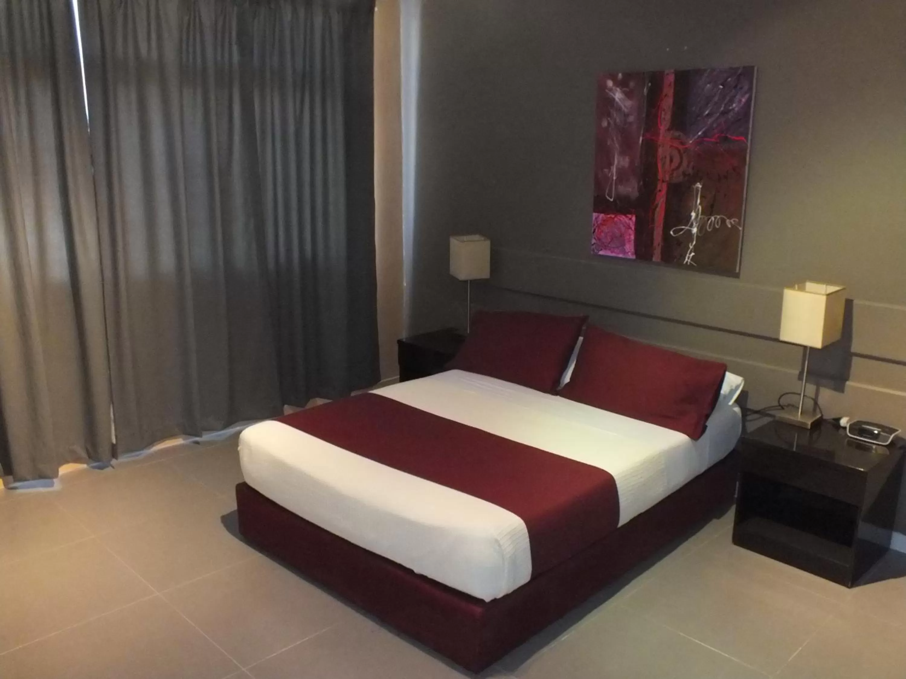 Bedroom, Bed in Hotel Olympic