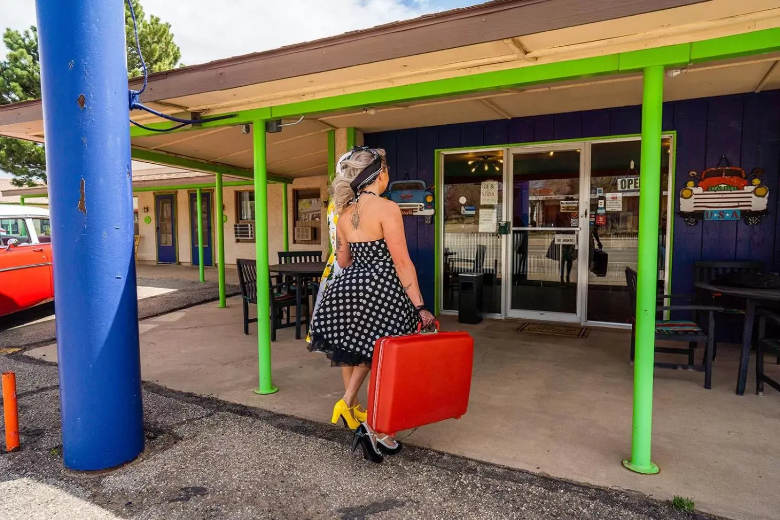 Property building in The Atomic Blue Motor-Inn