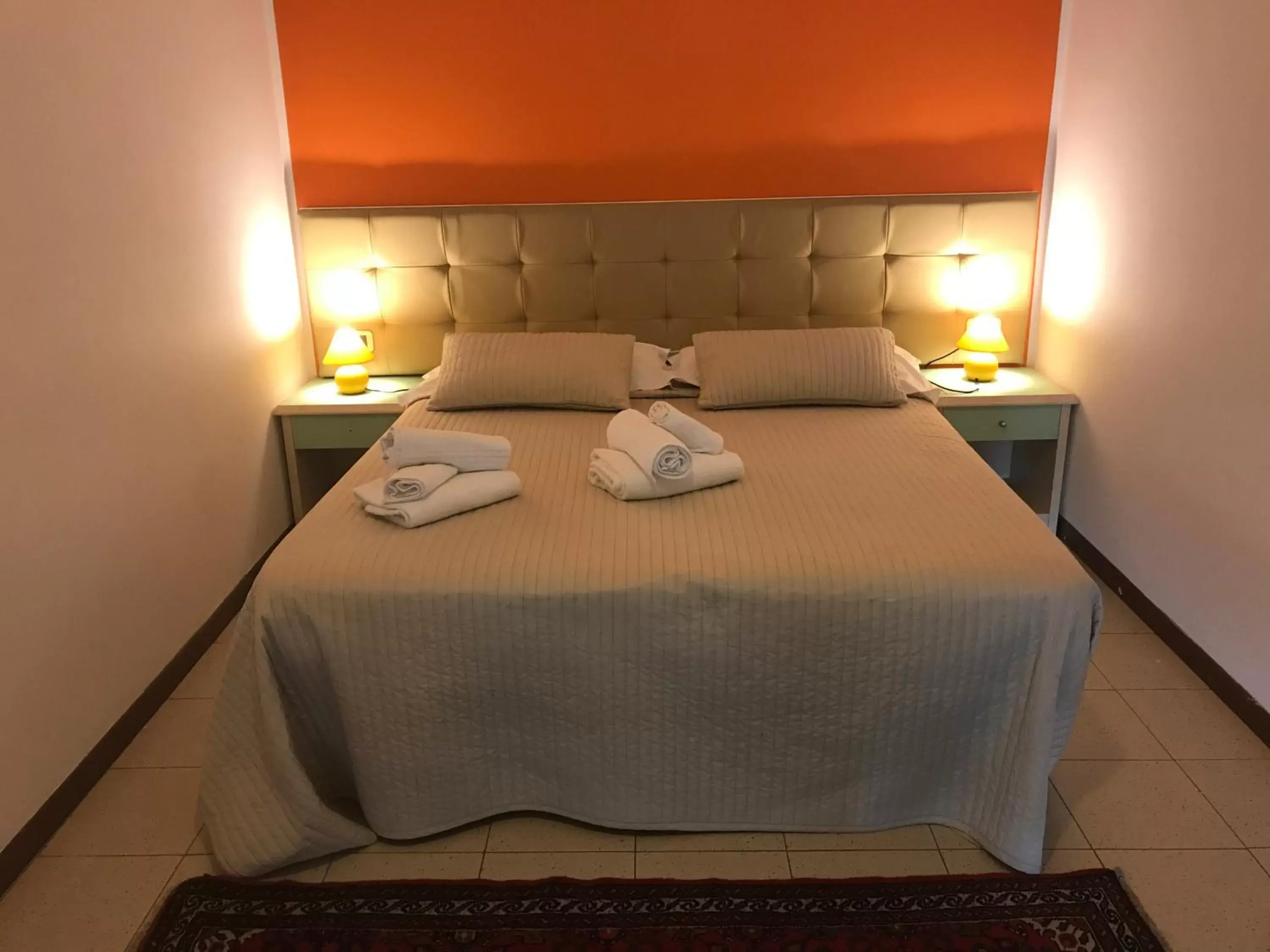 Photo of the whole room, Bed in Residence Viale Venezia