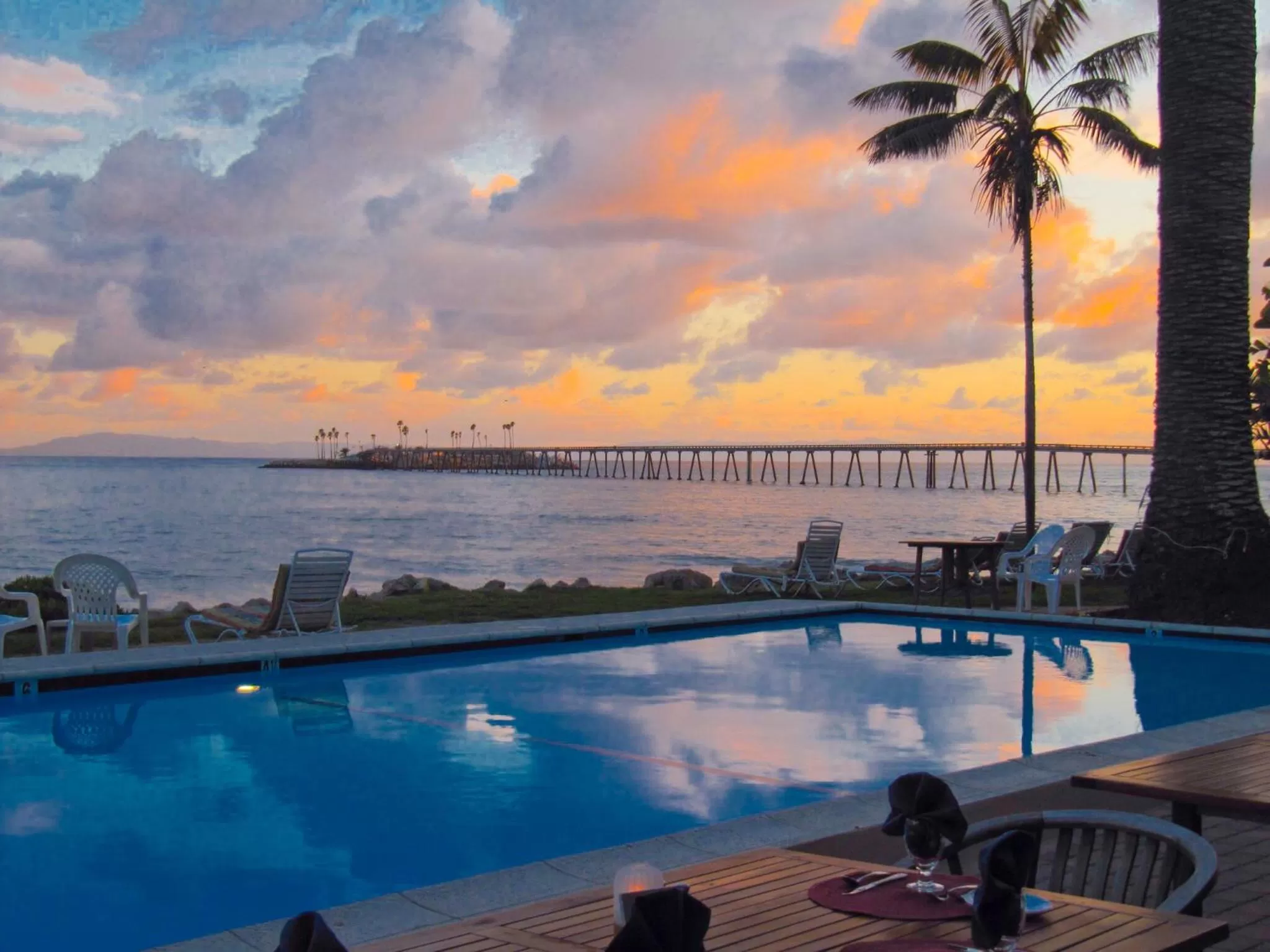 Restaurant/places to eat in Cliff House Inn