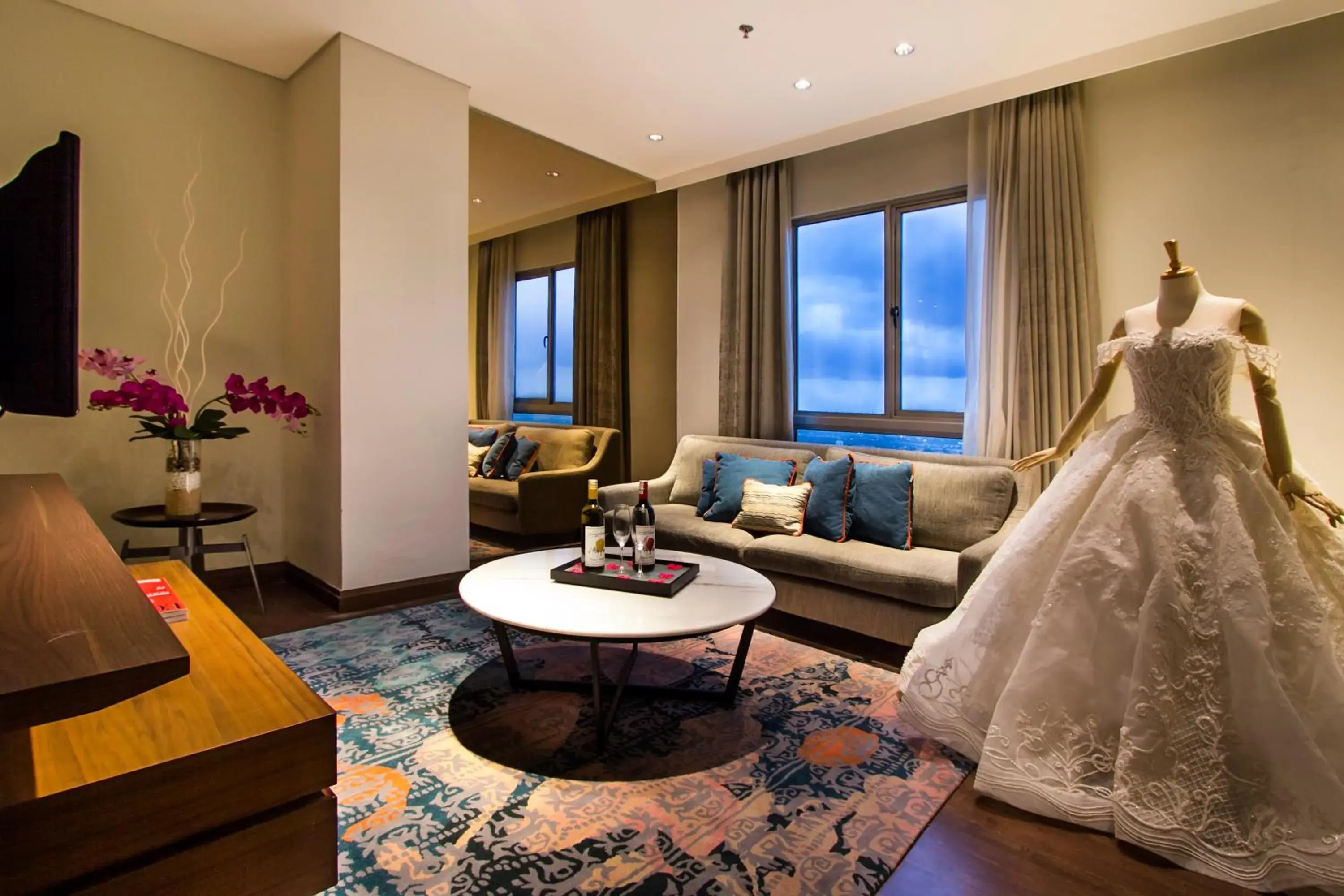 Living room, Seating Area in Ascott Waterplace Surabaya