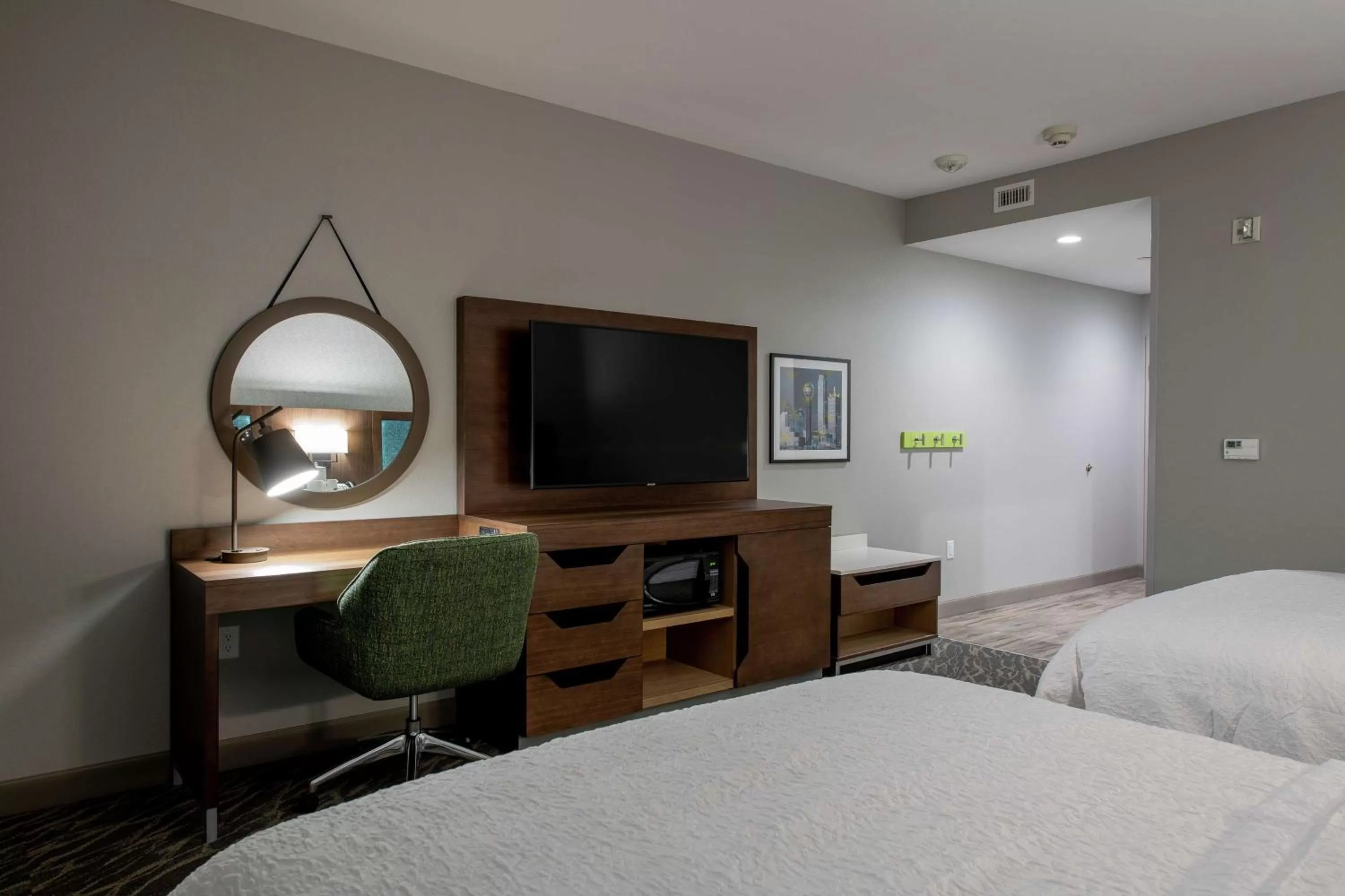 Bedroom, Bed in Hampton Inn & Suites Duncanville Dallas, Tx