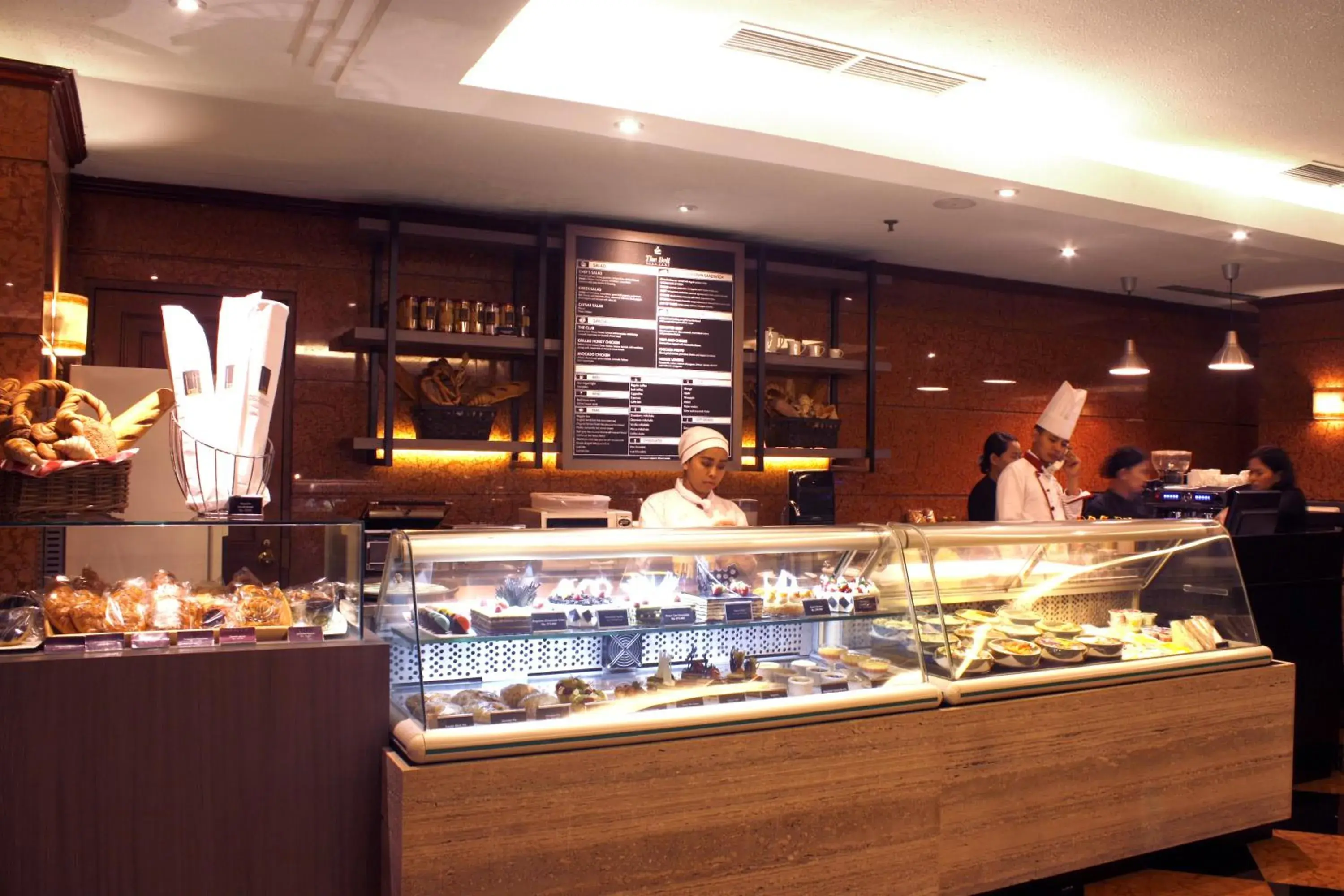 Restaurant/places to eat in Kristal Hotel Jakarta