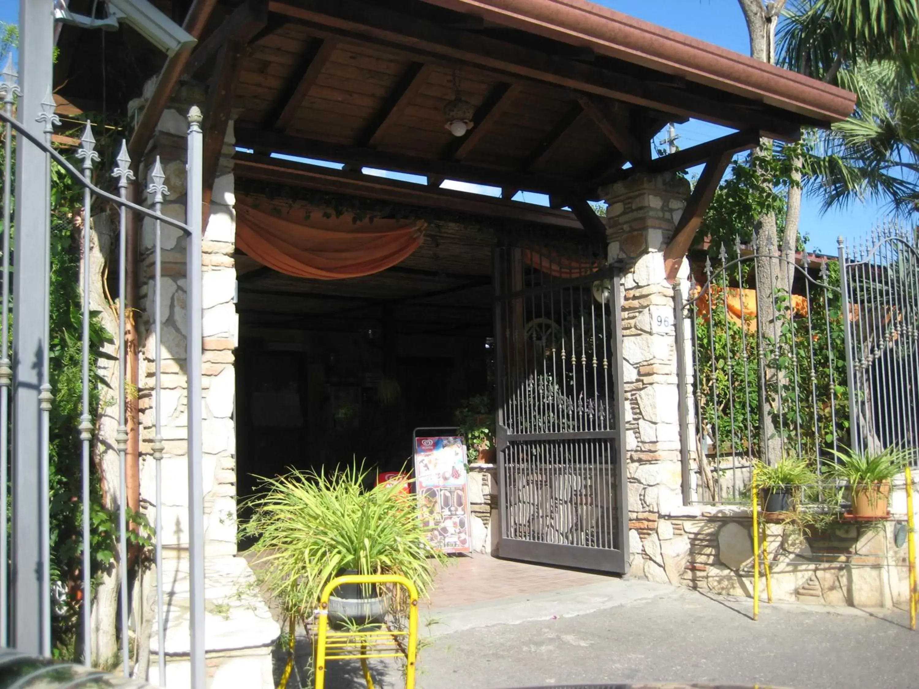 Facade/Entrance in Oasi del Lago