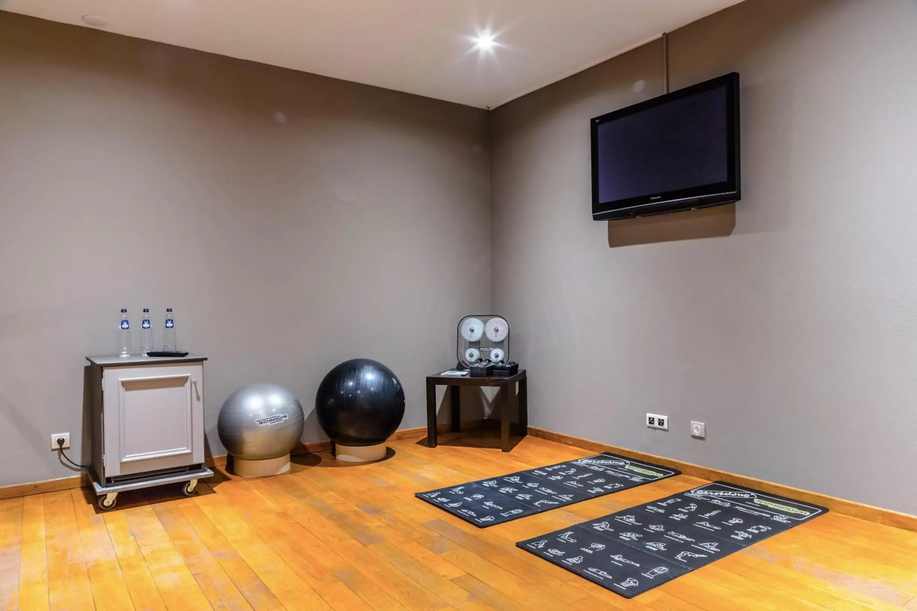 Fitness centre/facilities, TV/Entertainment Center in Le Chateau de Namur