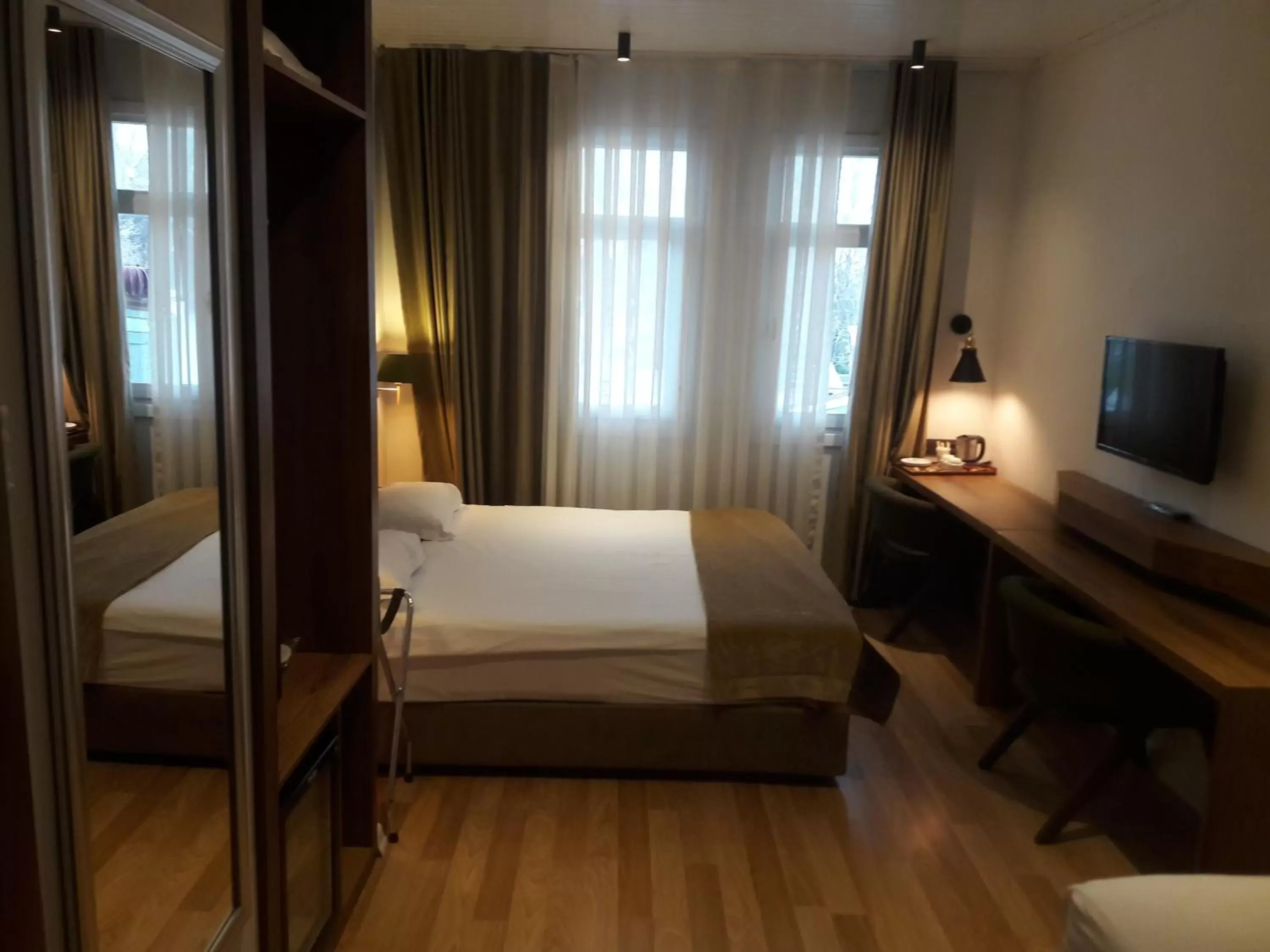 Bed in Armagrandi Spina Hotel-Special Category