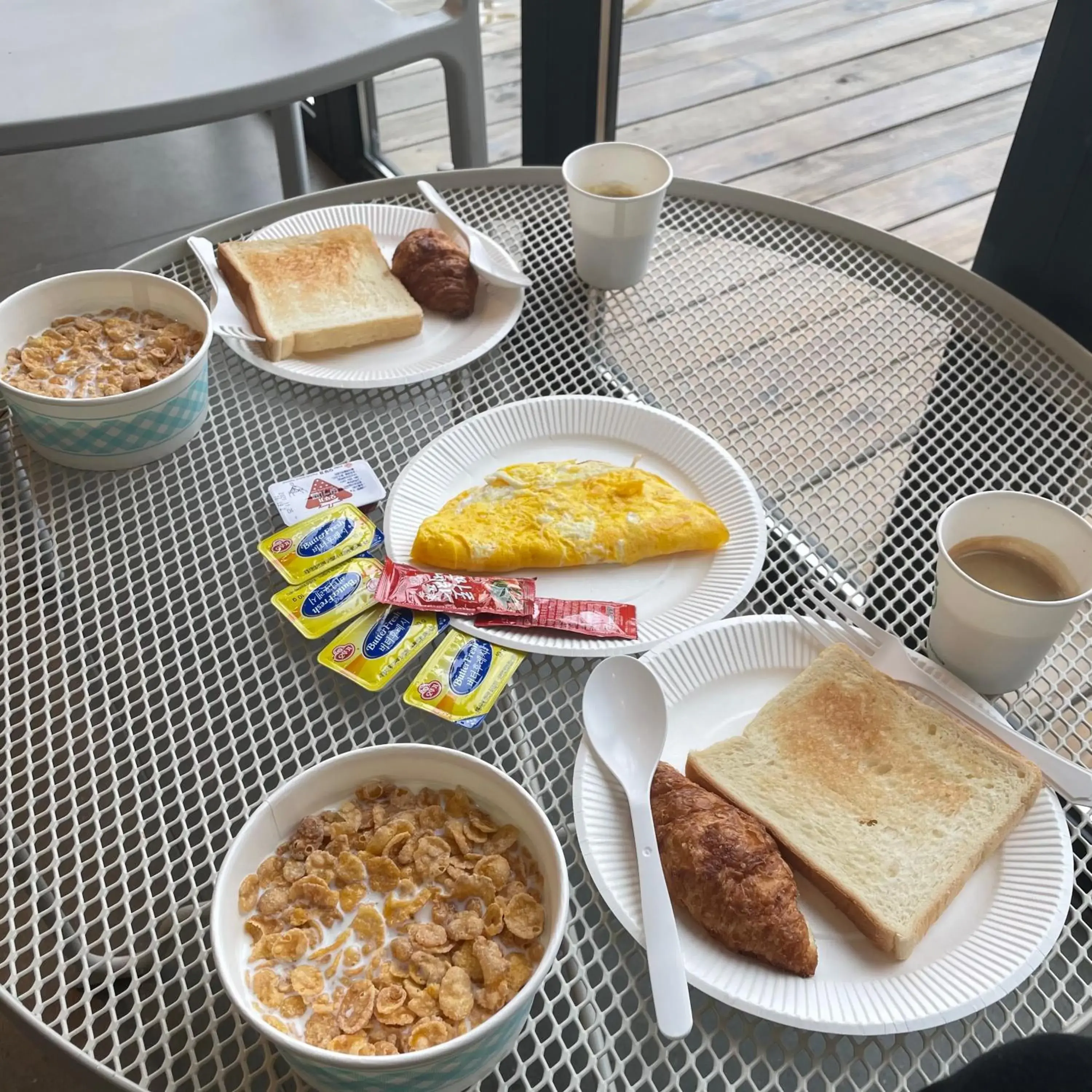 Breakfast in Mipo Oceanside Hotel
