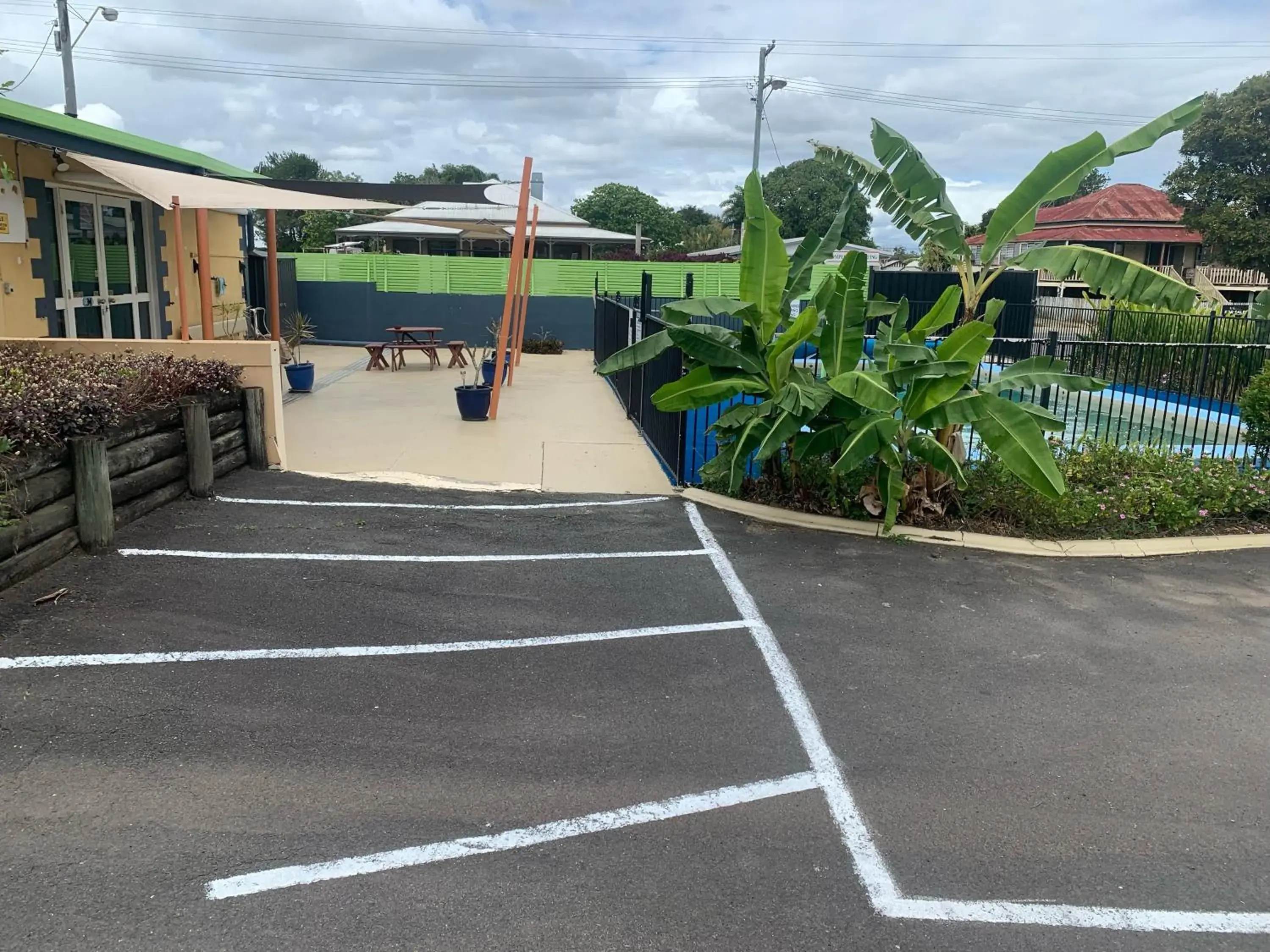 Swimming pool in Arkana Motel Swimming pool in Arkana Motel