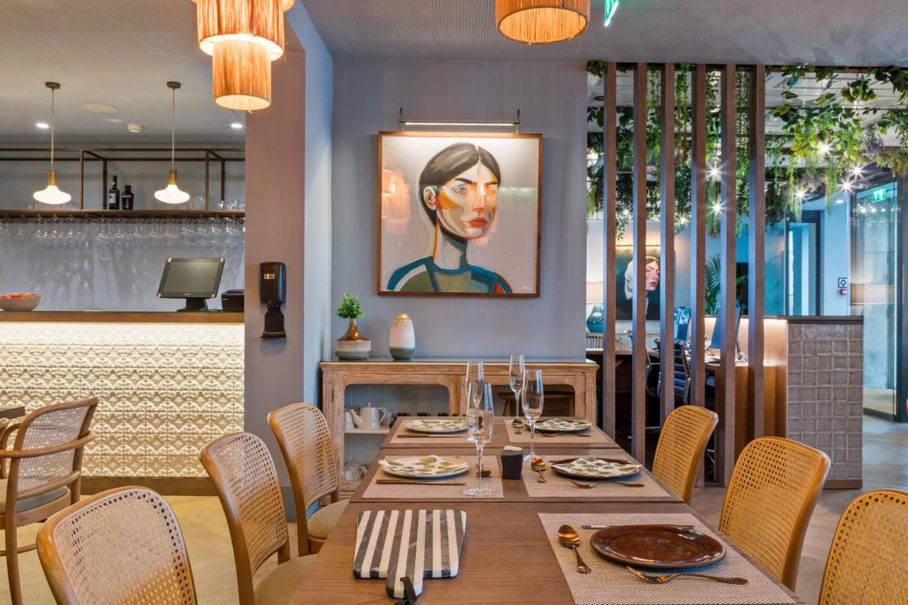 Restaurant/places to eat in Pur Oporto Boutique Hotel by actahotels Restaurant/places to eat in Pur Oporto Boutique Hotel by actahotels