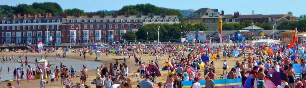 Beach in Lantana Guest House