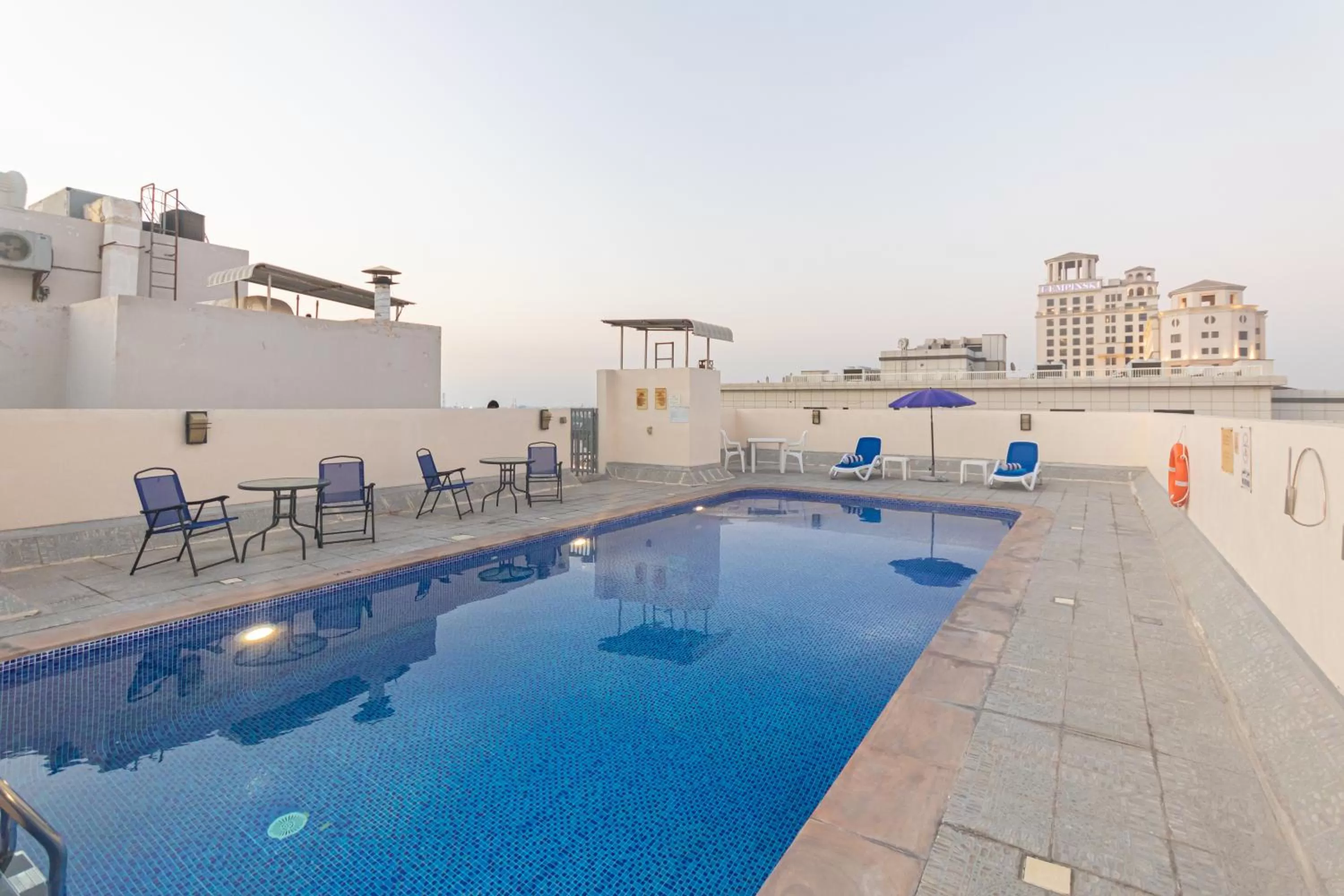 Property building in Auris Boutique Hotel Apartments, Al Barsha - At The Mall