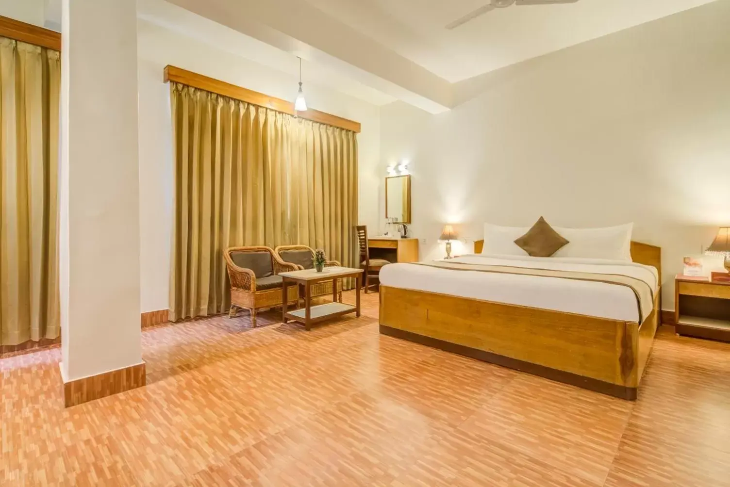 Bed in Summit Ttakshang Residency Hotel & Spa