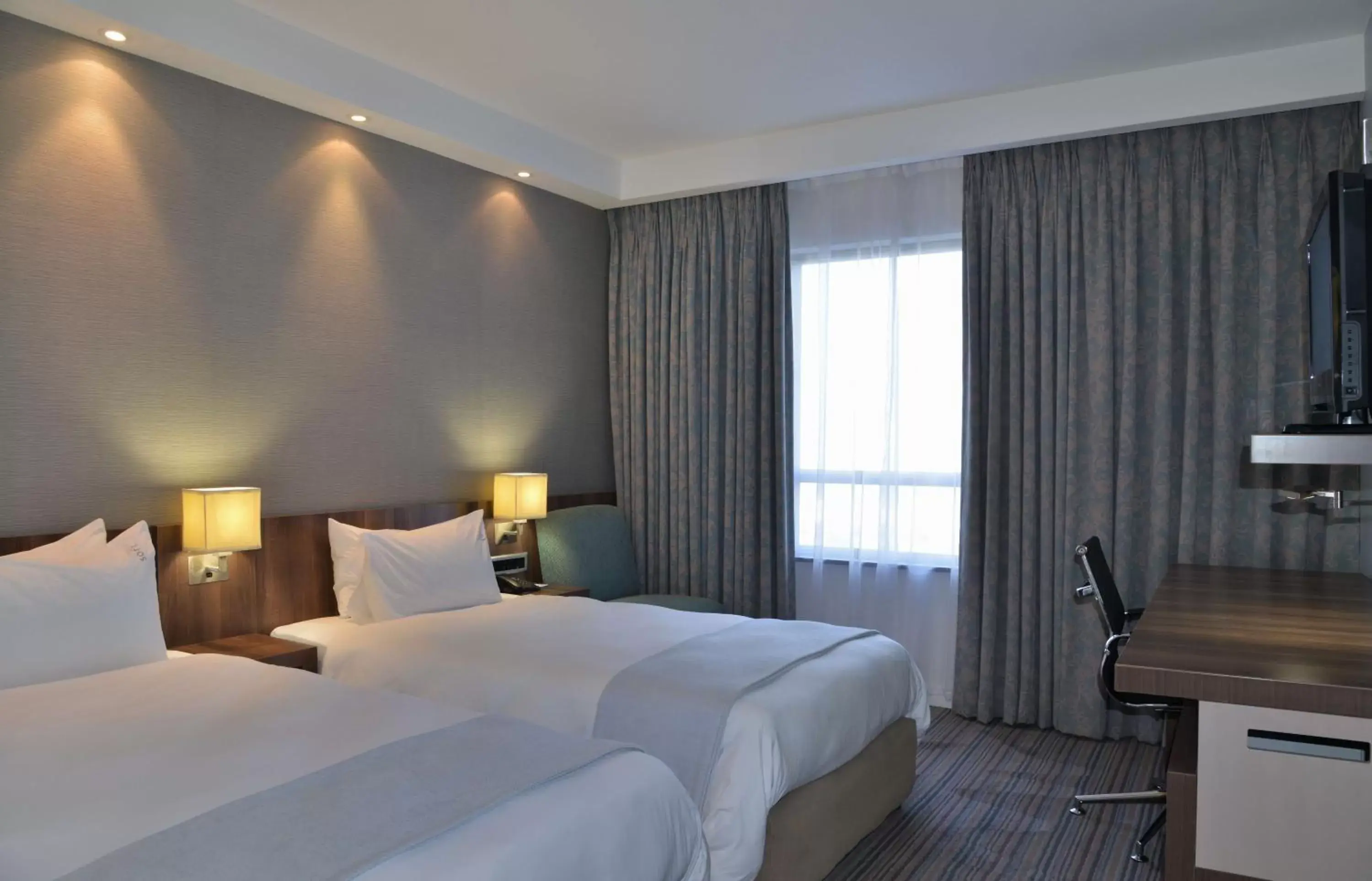 Photo of the whole room, Bed in Holiday Inn Express Durban - Umhlanga, an IHG Hotel