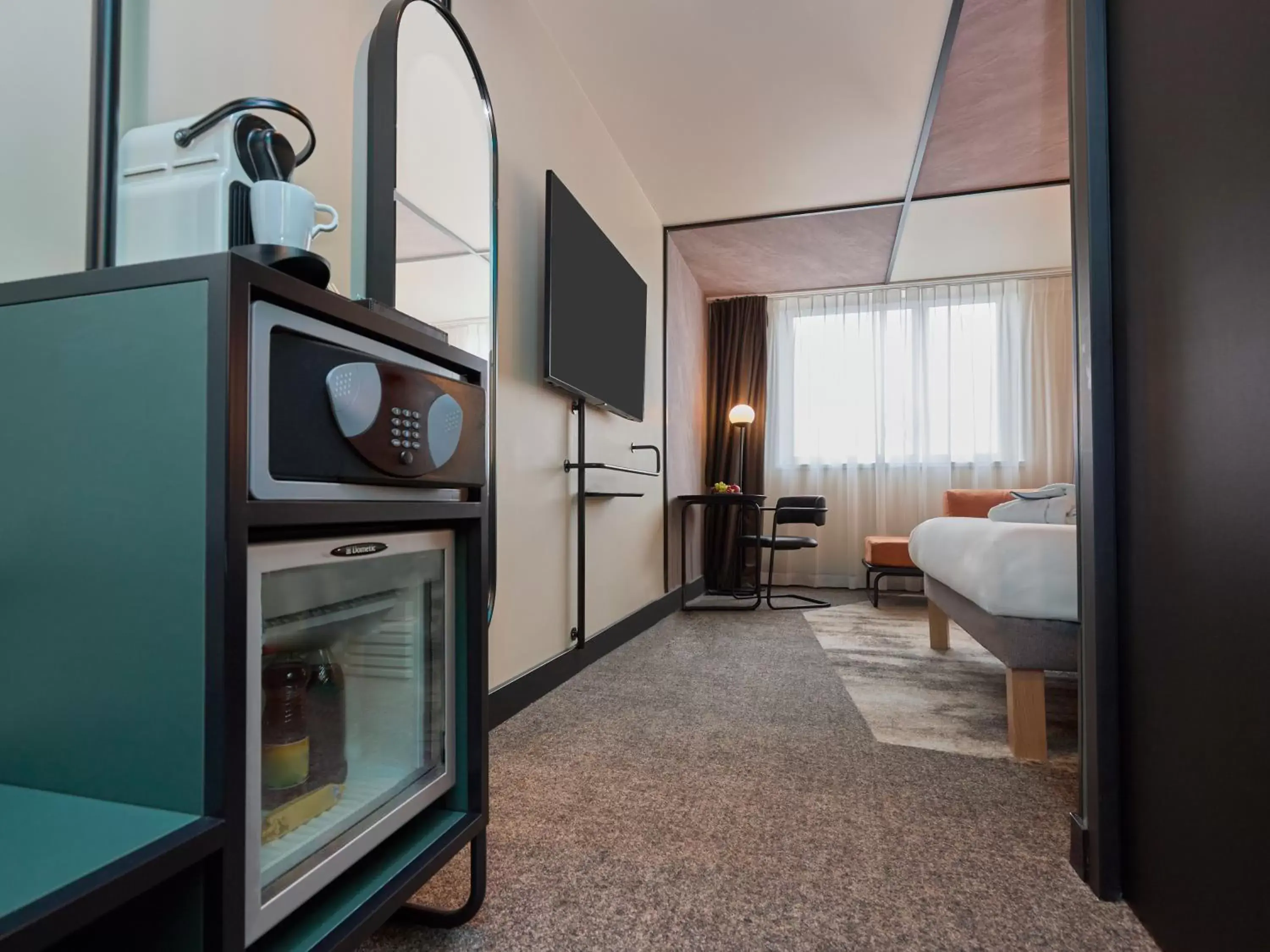 Bed, Bunk Bed in Novotel Bern Expo - NEWLY RENOVATED!