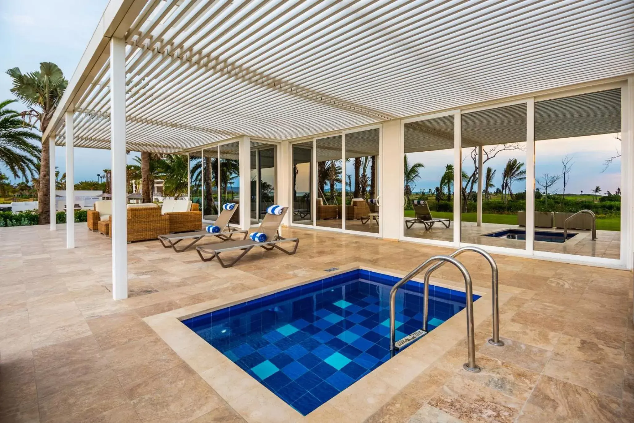 Balcony/Terrace, Swimming Pool in Dreams Karibana Cartagena Golf & Spa Resort