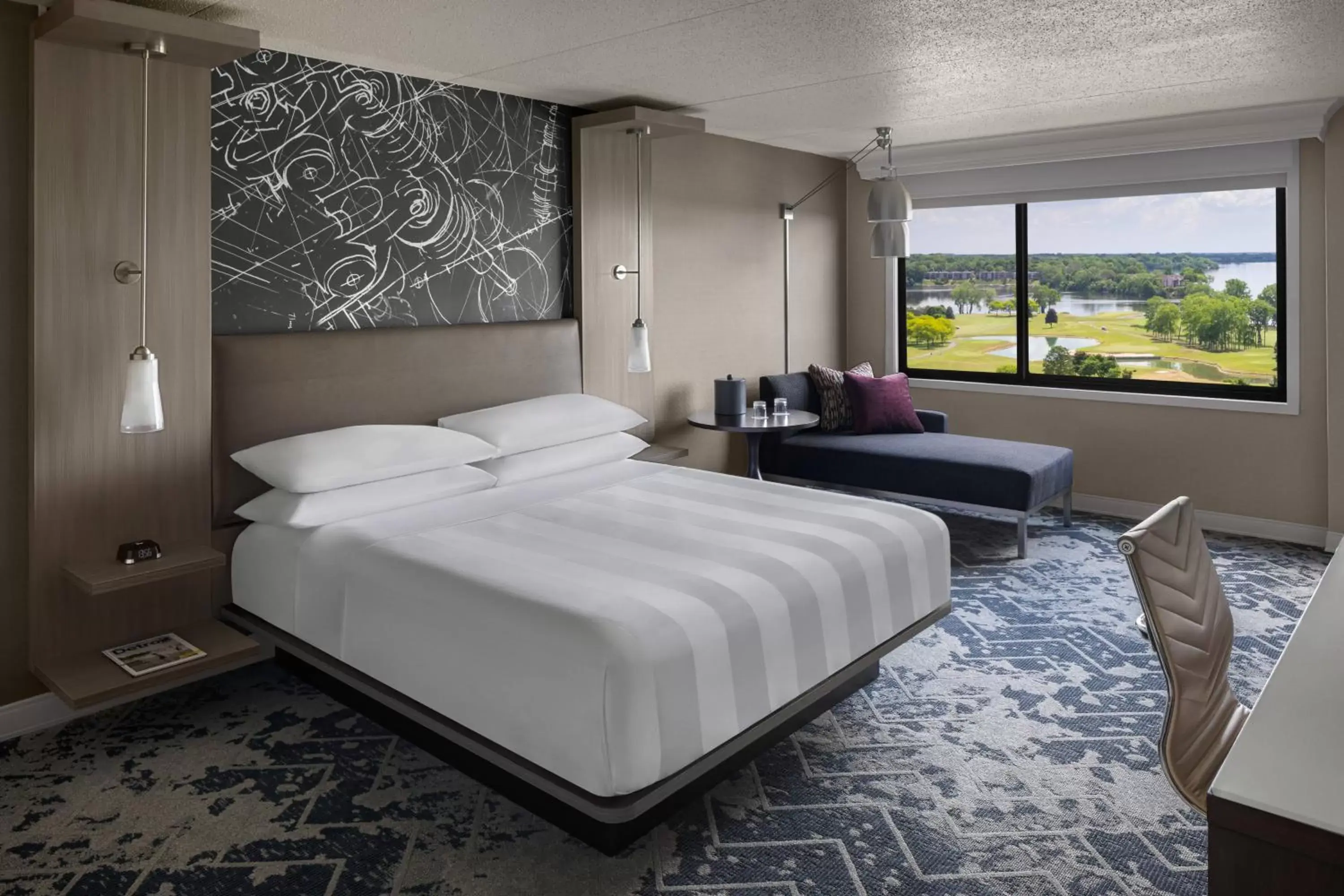 Photo of the whole room, Bed in Ann Arbor Marriott Ypsilanti at Eagle Crest