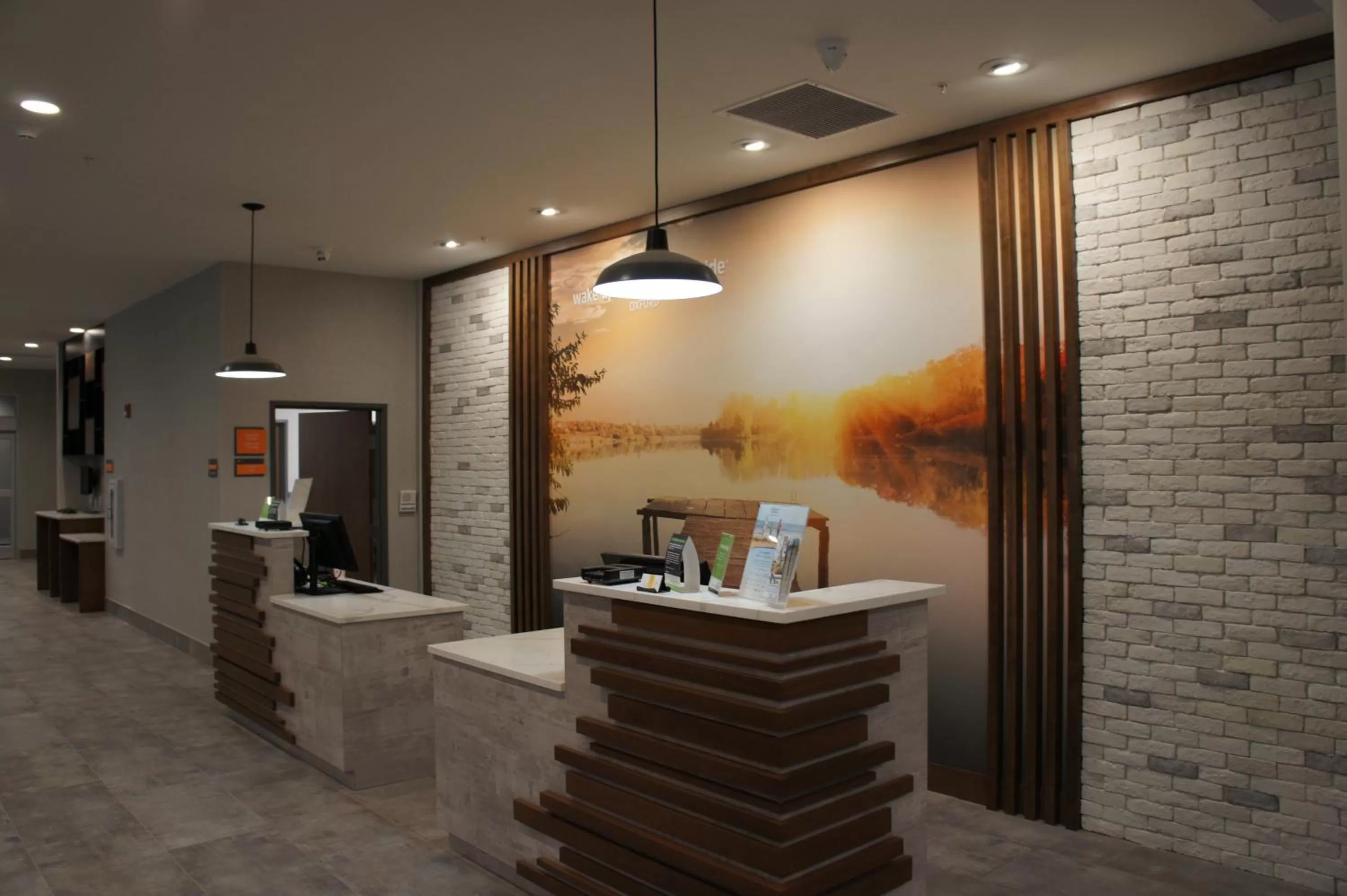 Lobby or reception in La Quinta Inn & Suites by Wyndham Oxford