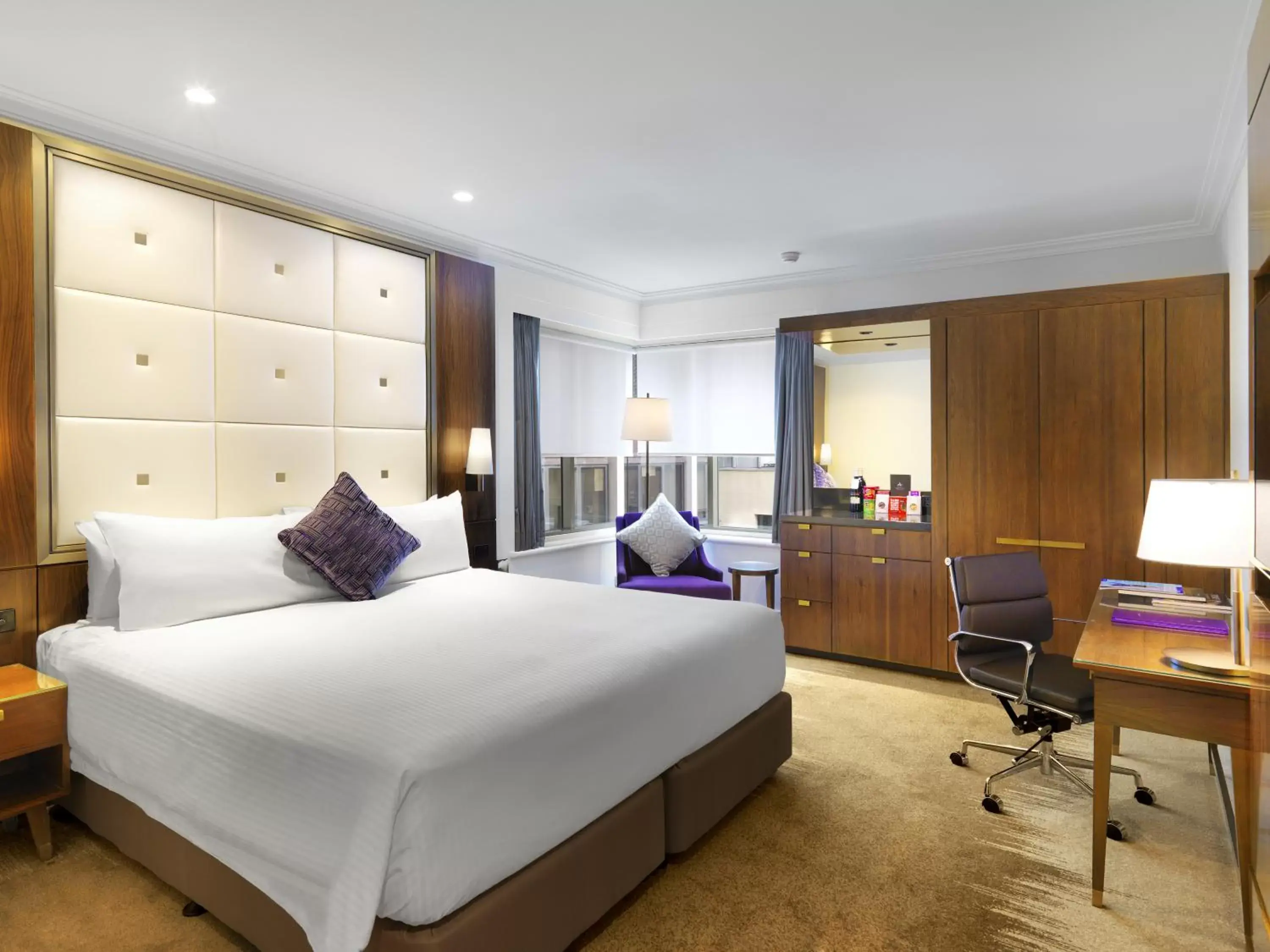 Bed in Amora Hotel Jamison Sydney