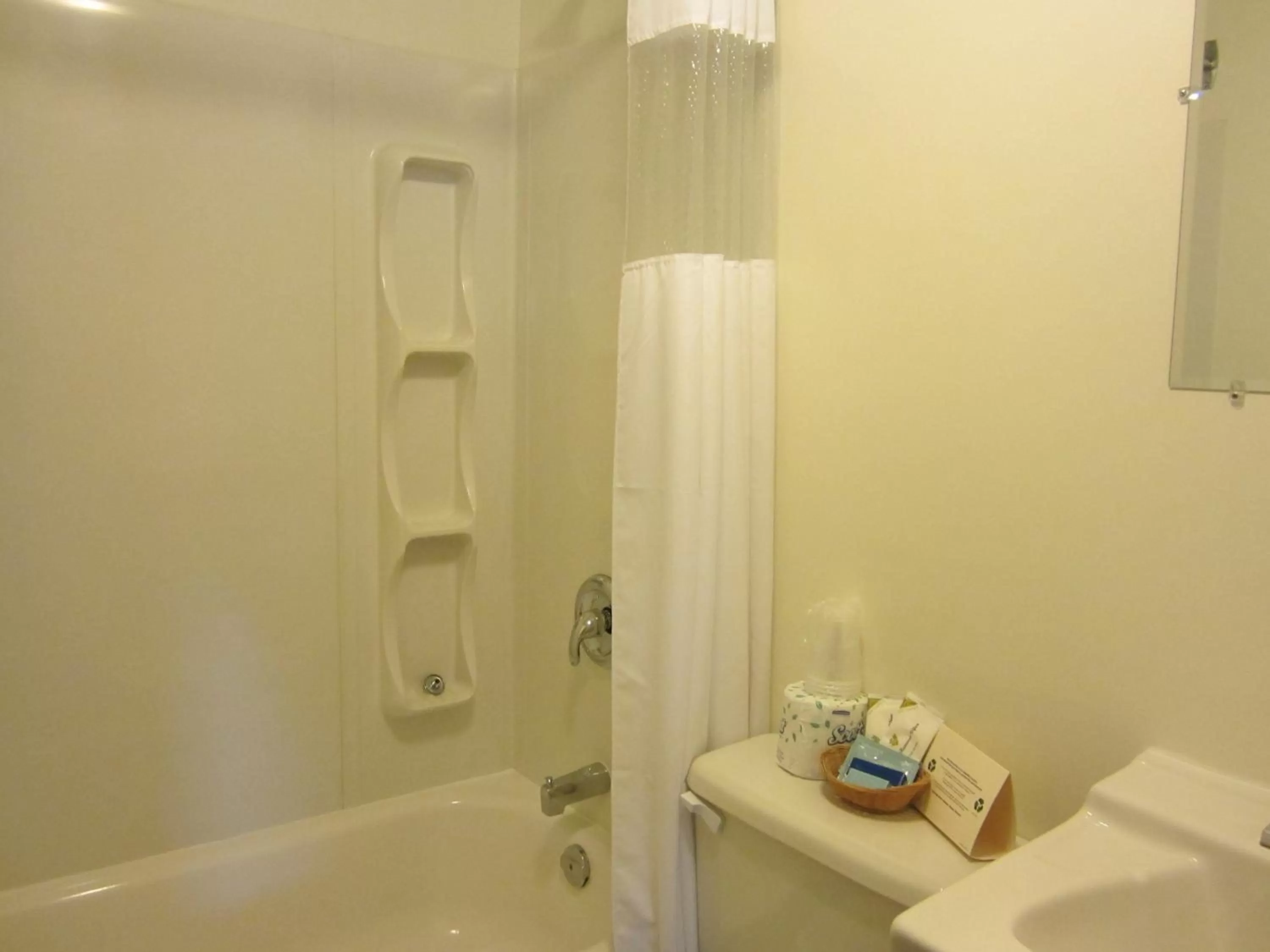 Decorative detail in Bulkley Valley Motel